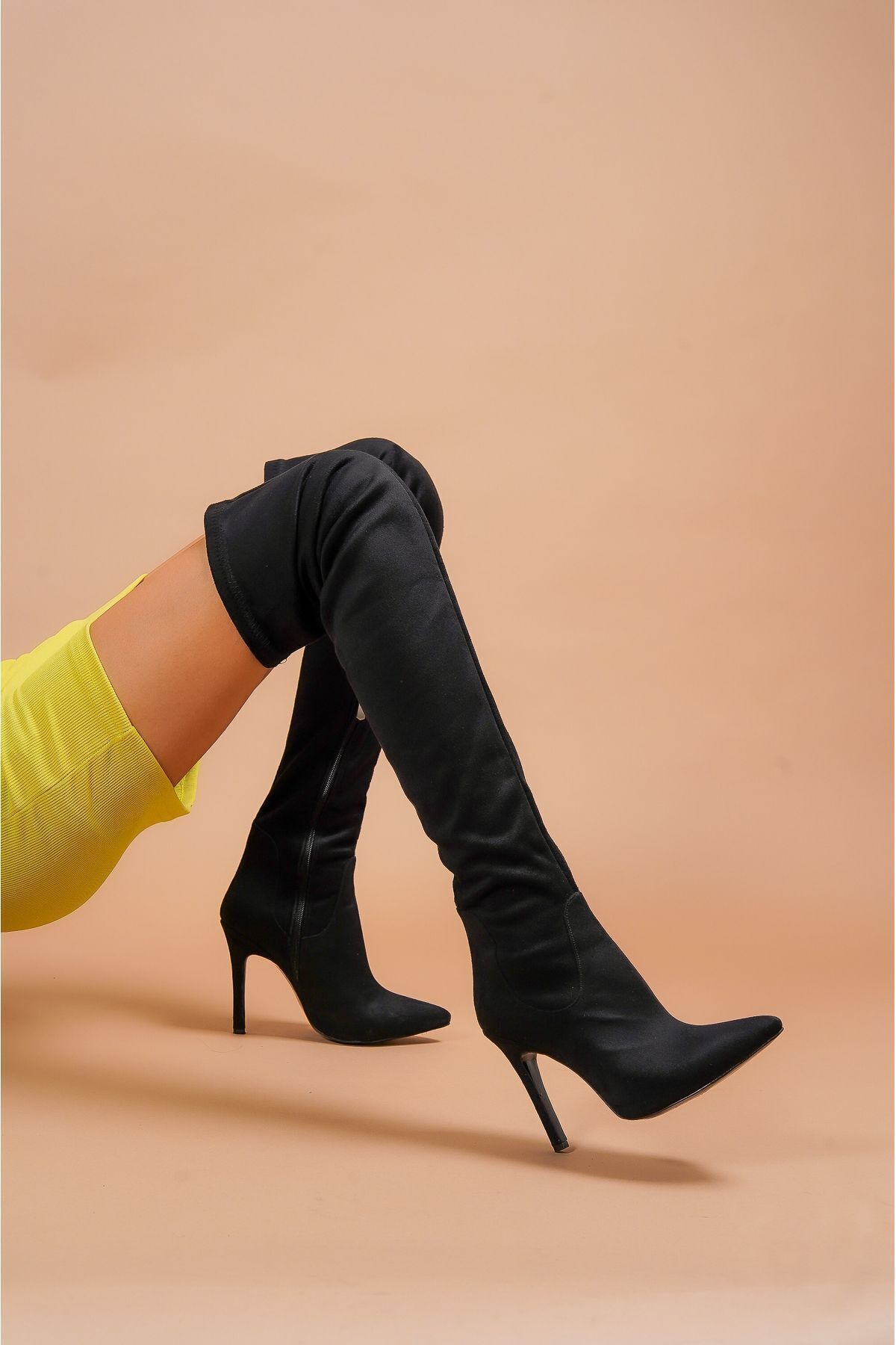 Ayakkabı Ateşi Cizme De Damă Betty Din Piele Intoarsa Neagra Cu Toc Inalt Peste Genunchi Femeie - 40