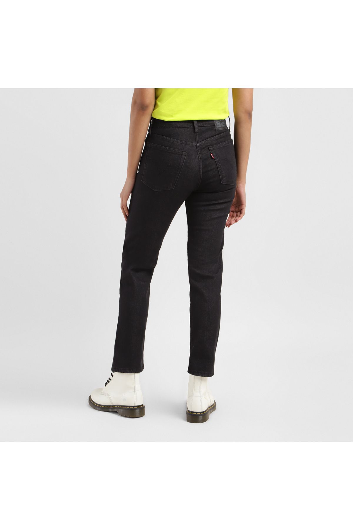 complete the look image