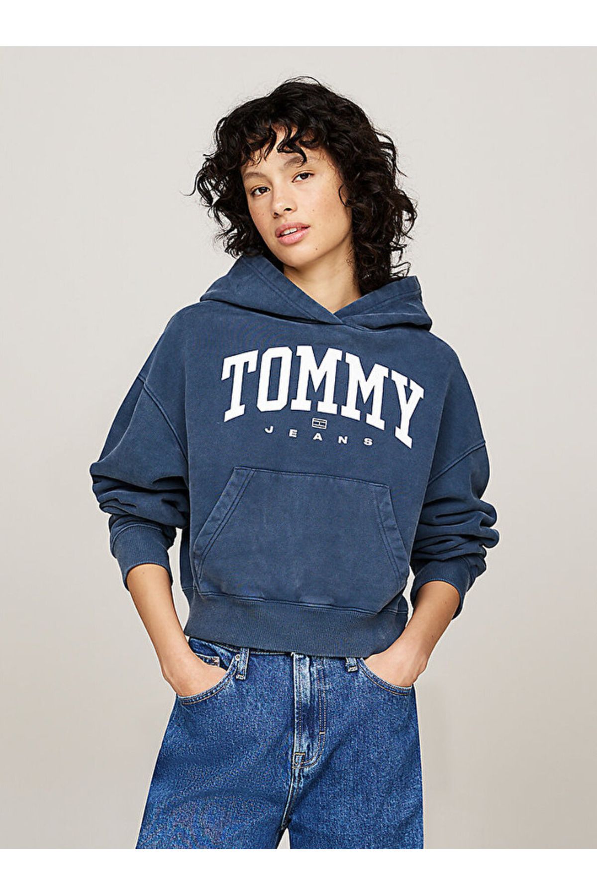 Cropped tommy hilfiger deals