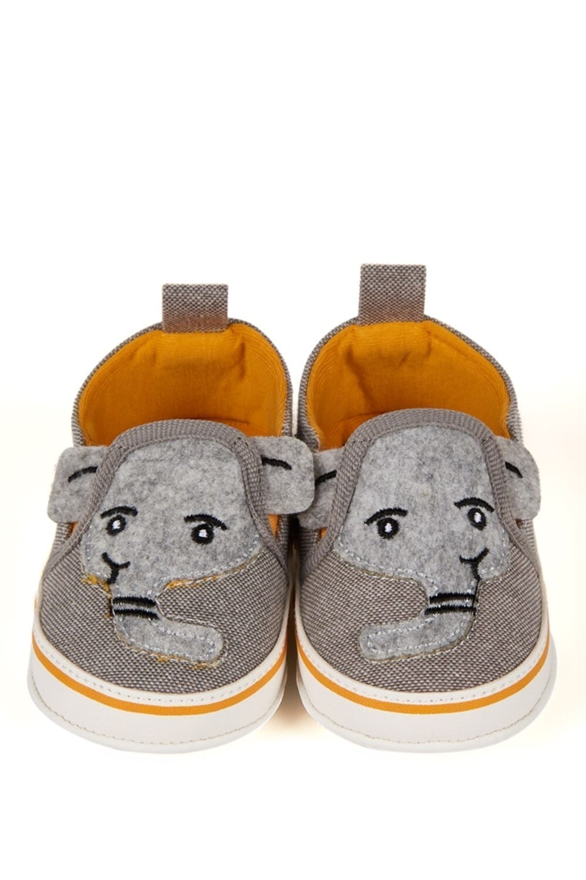 Robeez baby shoes top