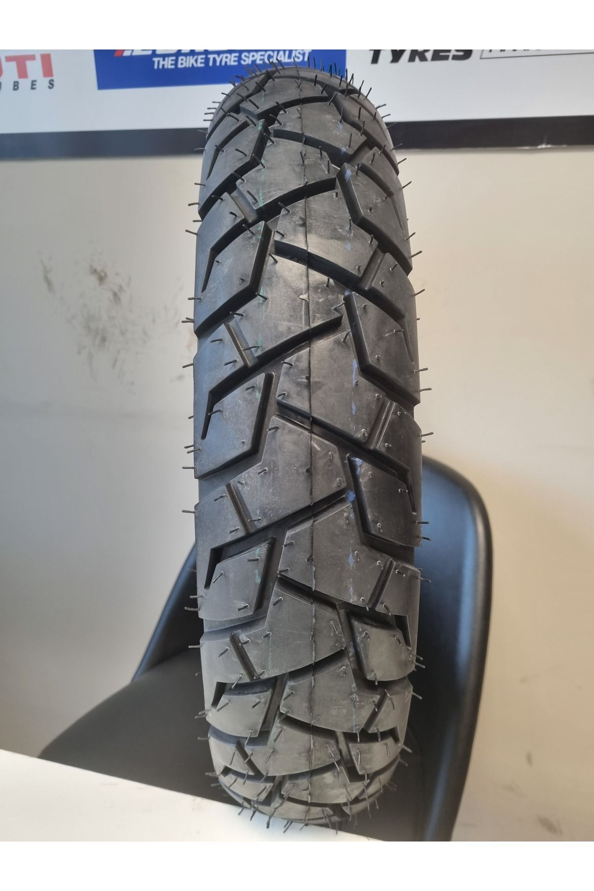 MARUTİ TYRES 110/90-16 Tl (TUBELESS-DUBLEKS) Motorsiklet Lastiği ALEGRE