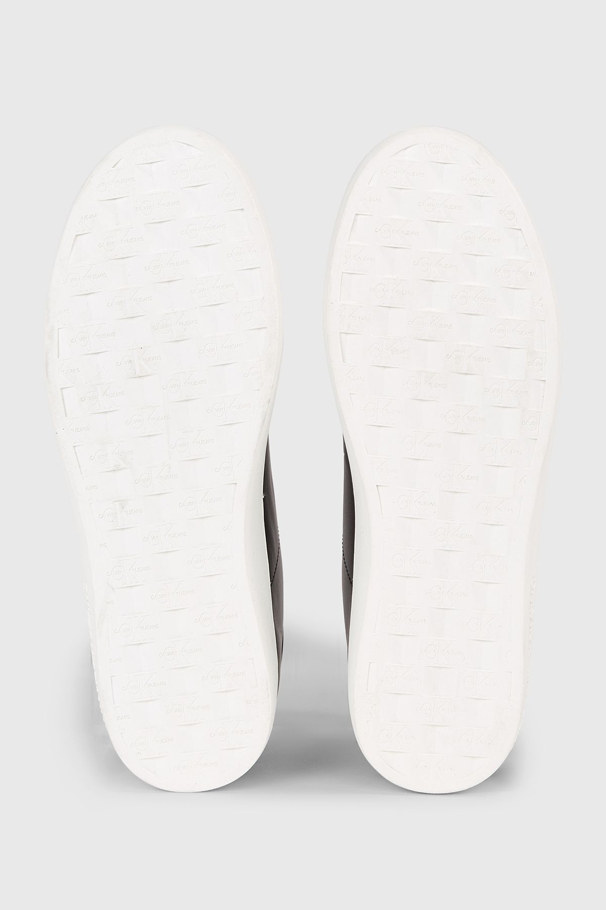 اسنیکر سفید مردانه بالاترین سطح سیاه YM0YM00864 اورجینال Calvin Klein
