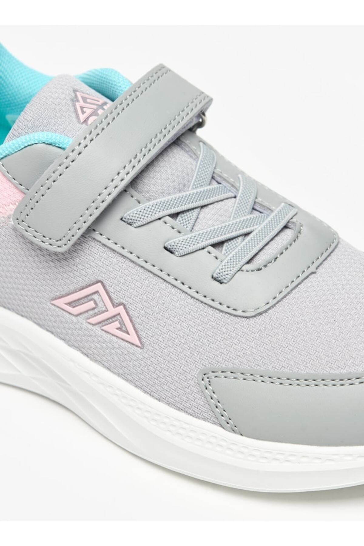 Oaklan by Shoexpress-Panelled Sports Shoes with Hook and Loop Closure 5