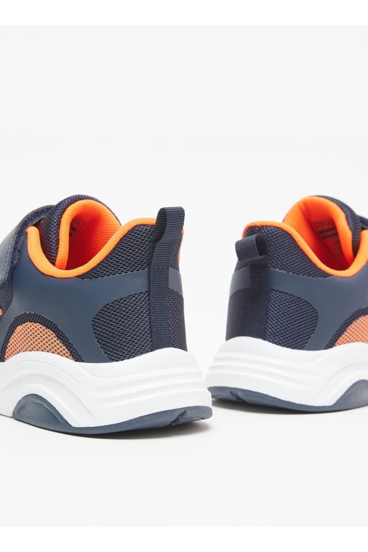 Kappa-Boys' Walking Shoes with Hook and Loop Closure 4