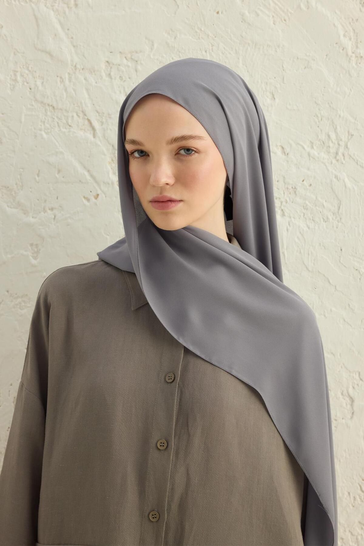 Qef-Gray Crepe Shawl - Daily Use 3