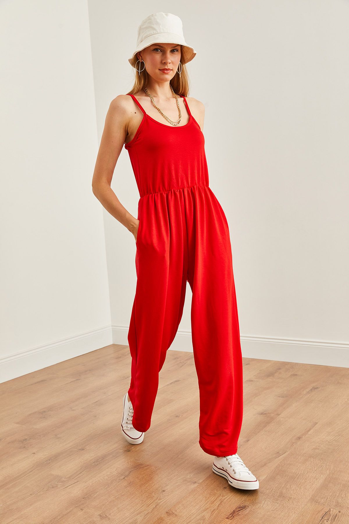 Olalook-Roter weicher Jumpsuit mit Trägern - Elastische Taille TLM- 19000155 3