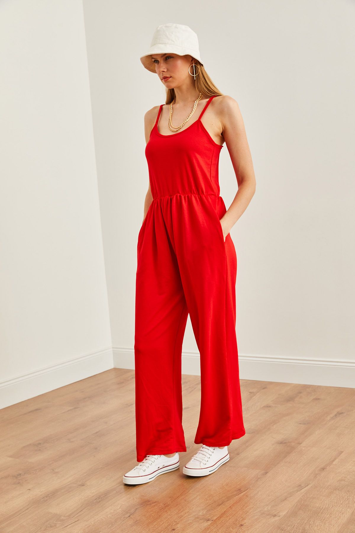 Olalook-Roter weicher Jumpsuit mit Trägern - Elastische Taille TLM- 19000155 5