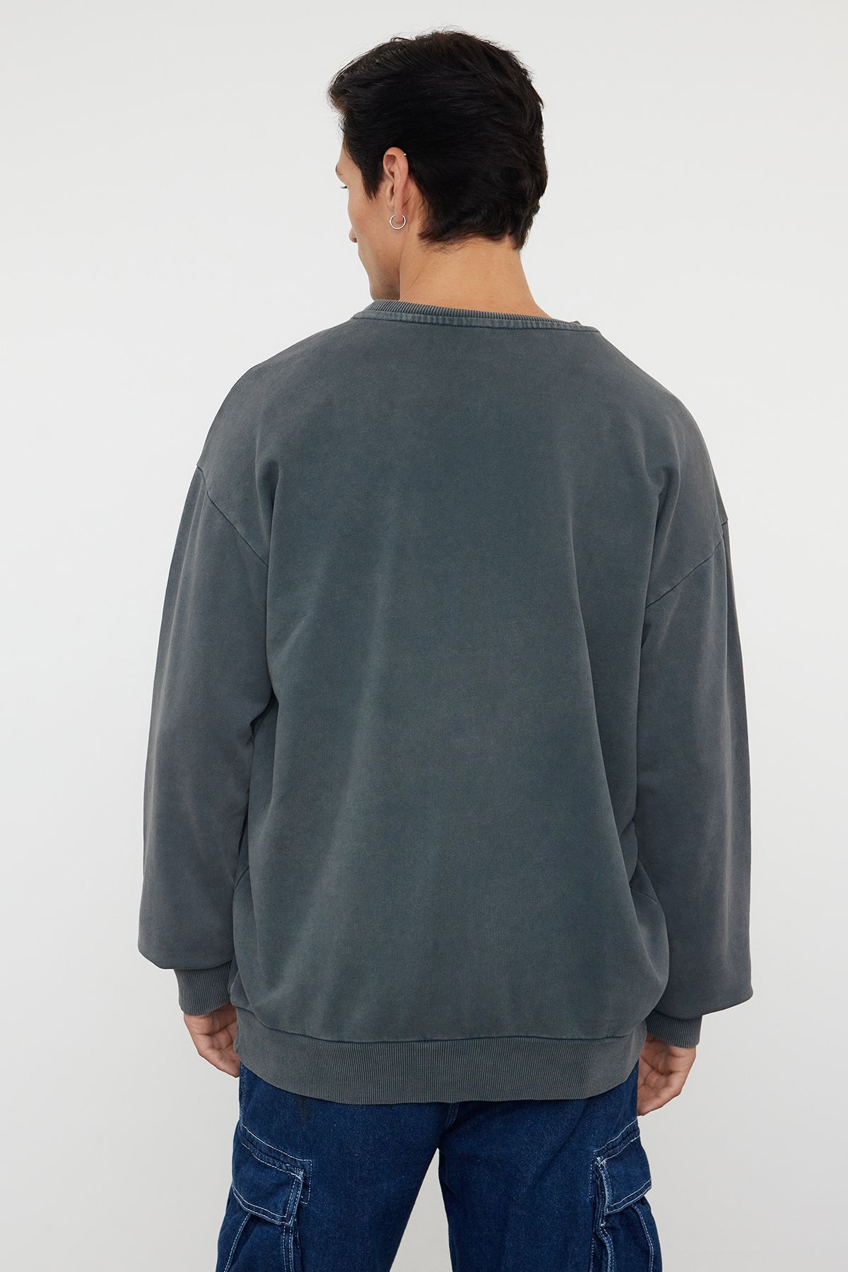 trendyol-man-mens-grey-slogan-long-oversize-s