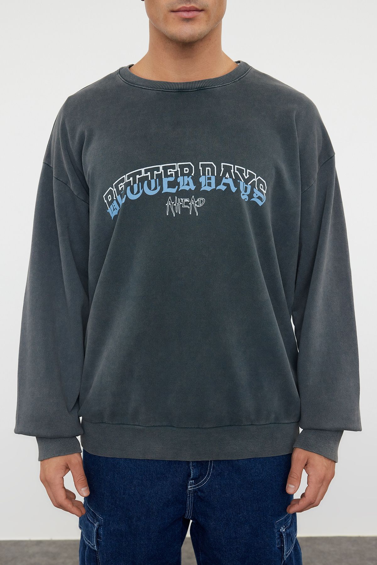 trendyol-man-mens-grey-slogan-long-oversize-s