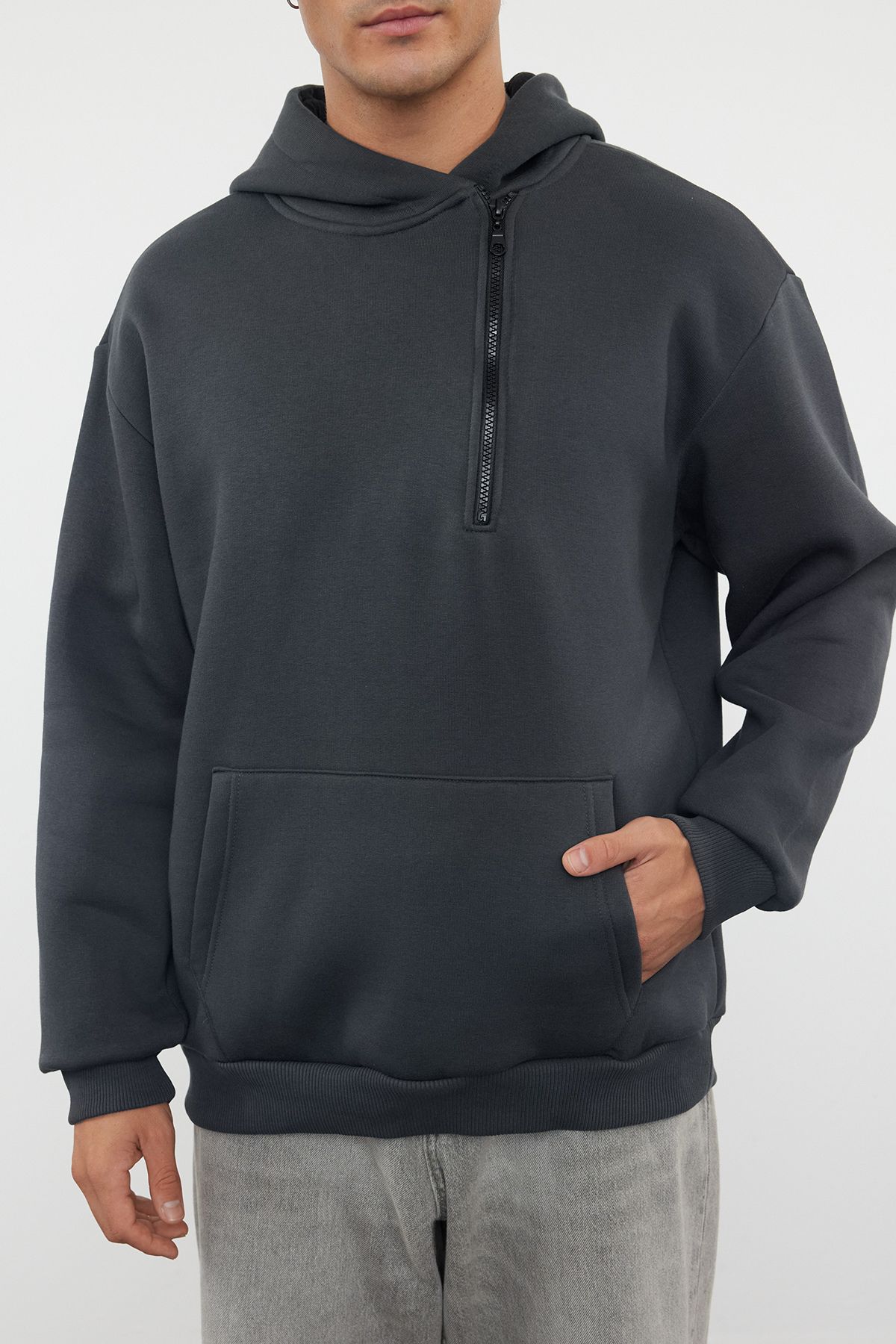 trendyol-man-mens-grey-slogan-long-oversize-s