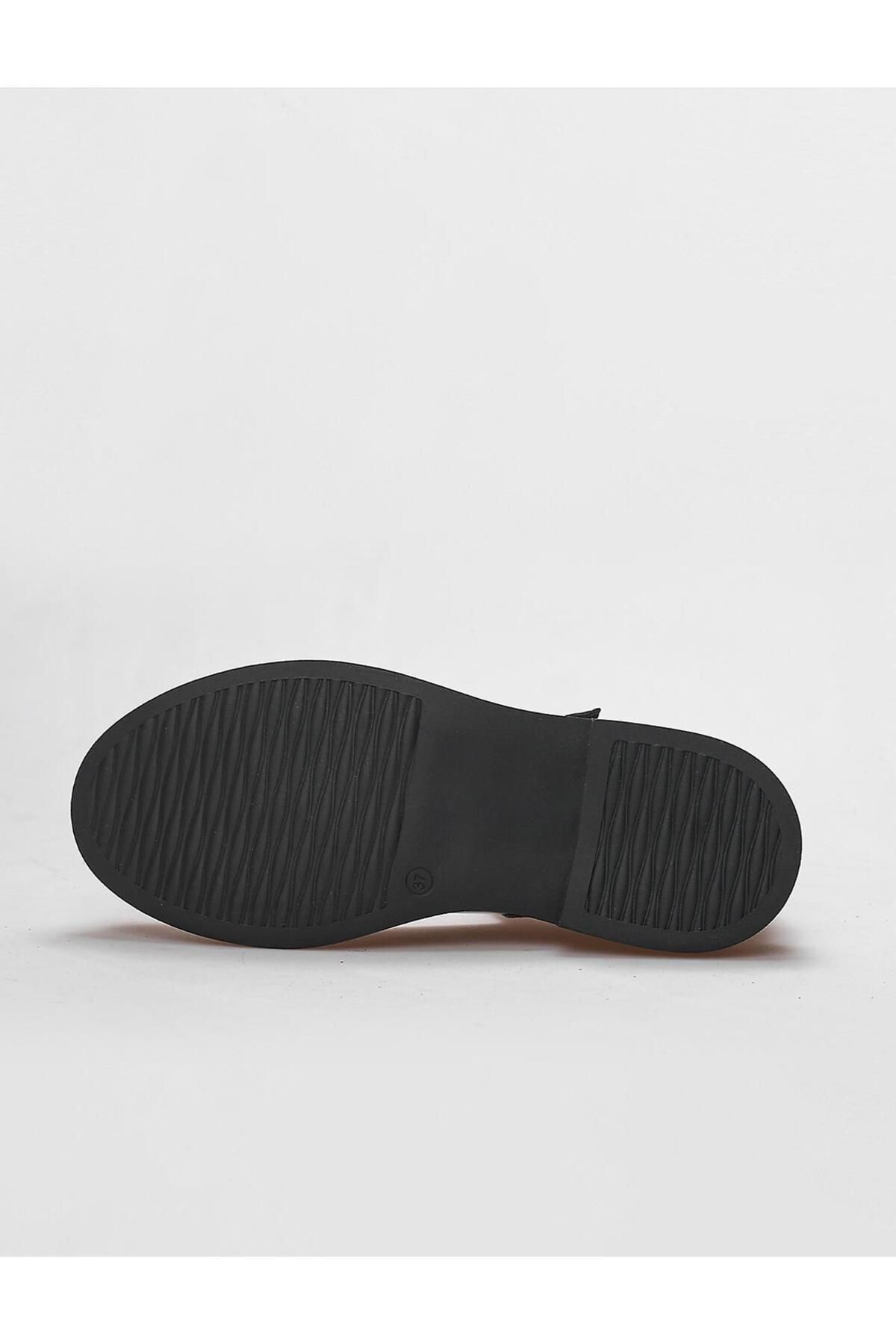 Cabani-Pantofi casual de damă din piele naturală, neagră, cu cataramă 4