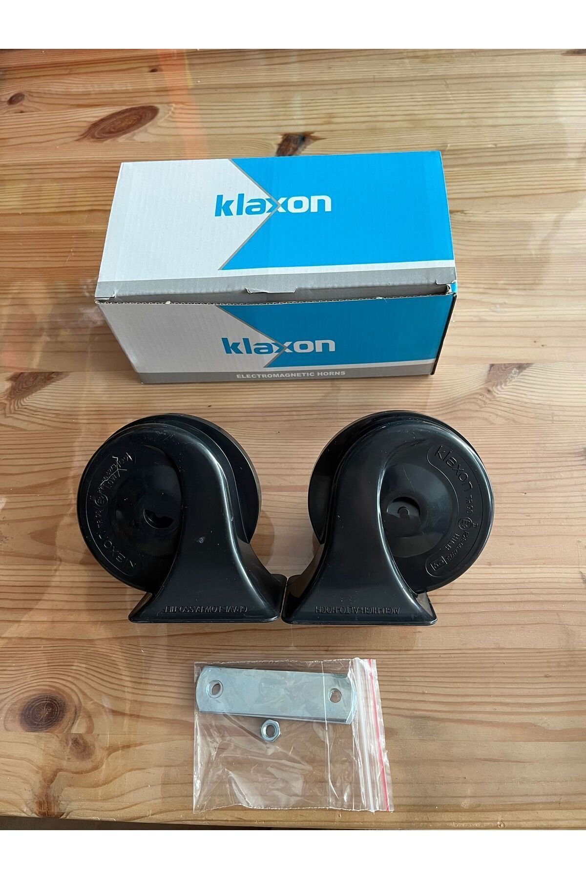 KARA AUTO Universal Dat Dat Salyangoz Korna 12v Snail Horn 2 Adet Fiyatı