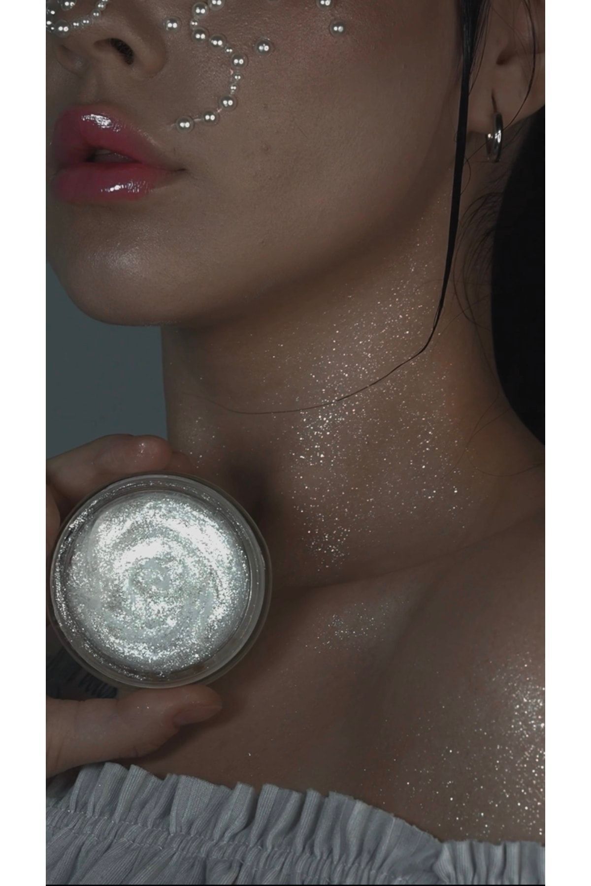 درخشش بدن راک کرمی - بادی گلیتر The Glitter Lab