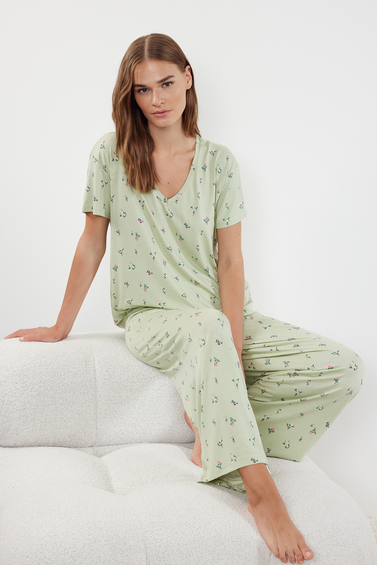 Trendyolmilla  Mint-Çok Renkli Çiçekli Örme Pijama Takımı THMSS24PT00231