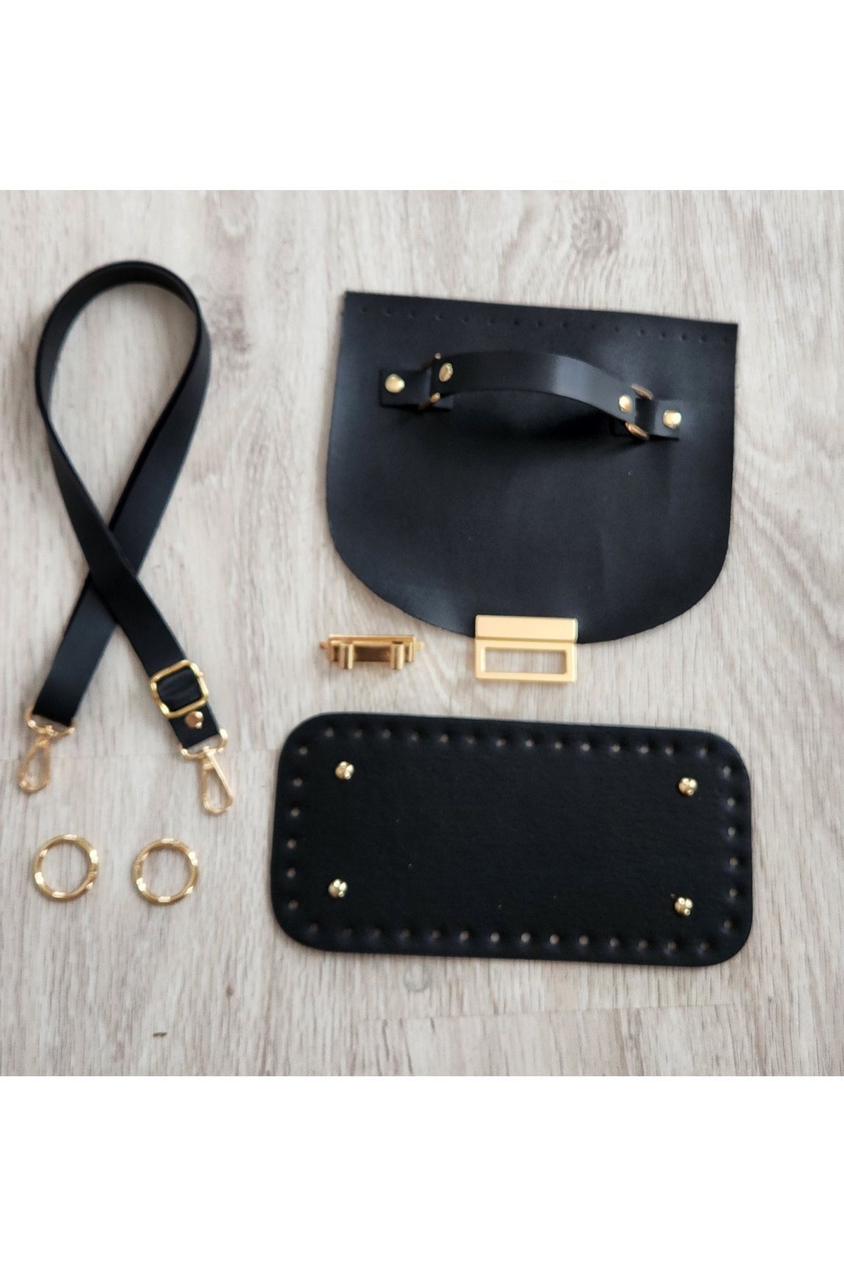 NAZENİN HOBİ AKSESUAR ÖRGÜ ÇANTA DERİ KİTİ ( KAPAK+ ASKI + 2 HALKA +TABAN)