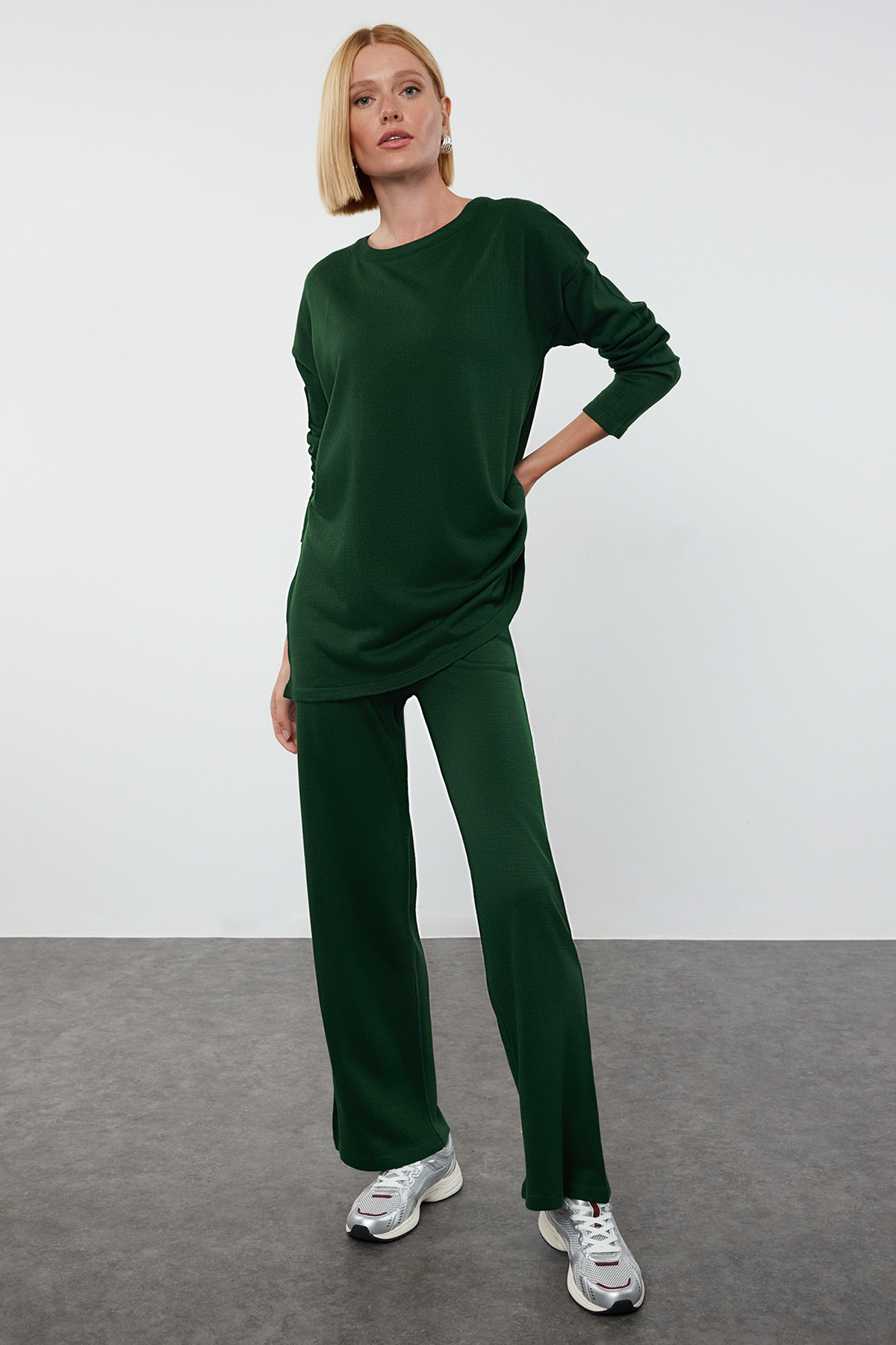 Trendyolmilla Koyu Yeşil Basic Triko Alt-Üst Takım TWOAW23AU00244