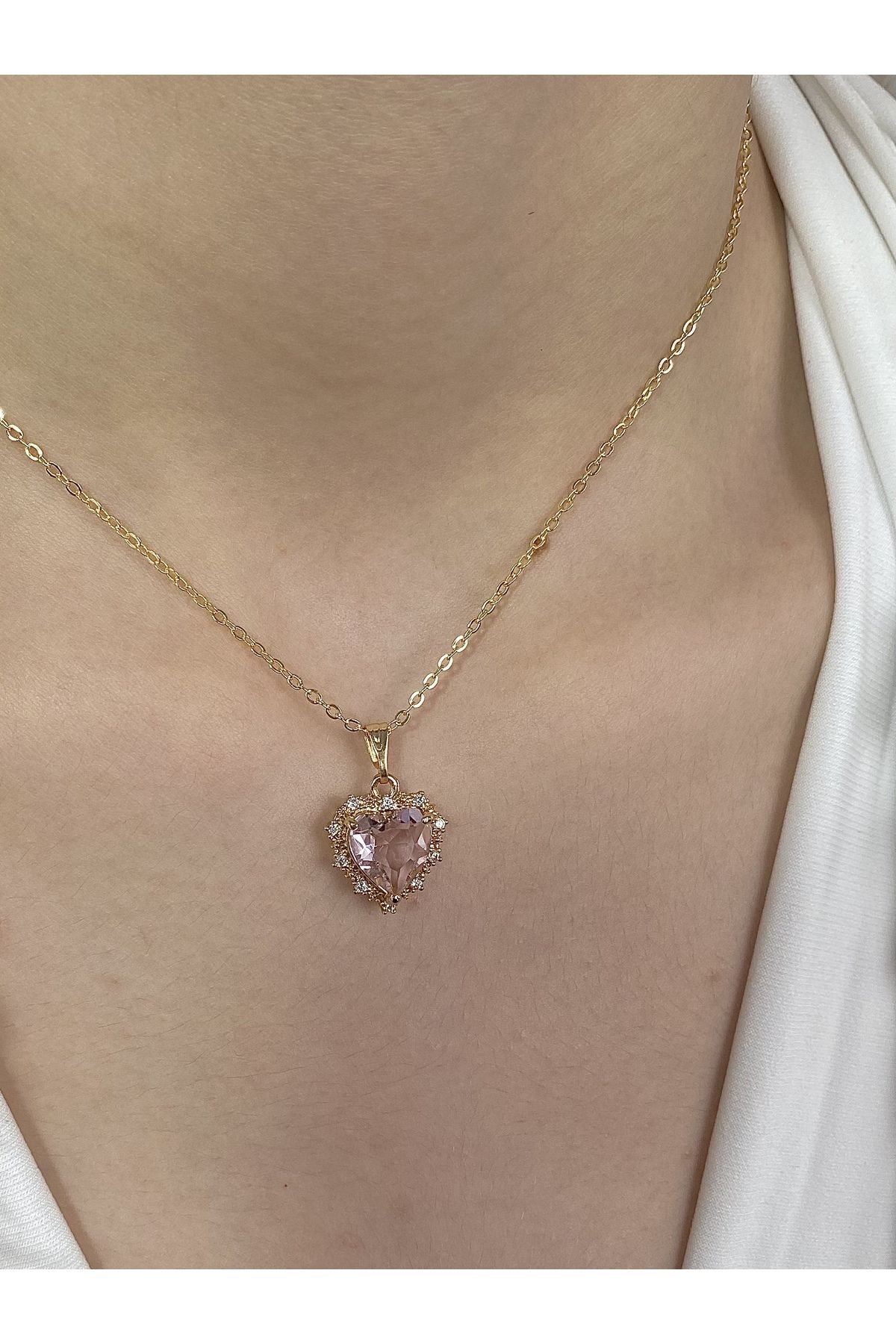 Lila Kalp Zircon Taşlı Gold Kadın Kolye 2