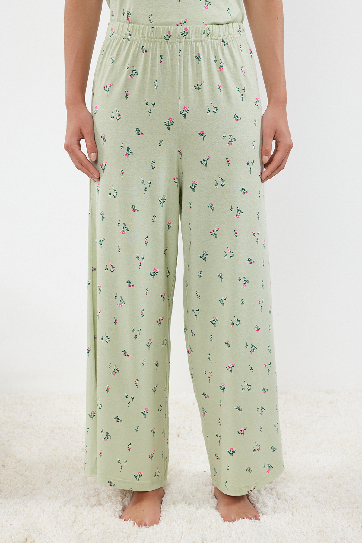 Trendyolmilla  Mint-Çok Renkli Çiçekli Örme Pijama Takımı THMSS24PT00231 - Görsel 4