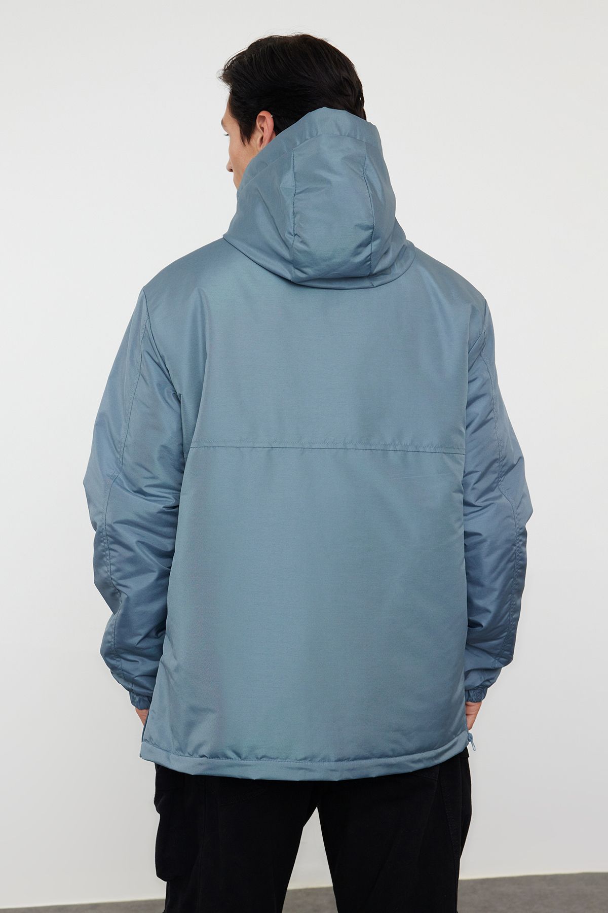 Trendyol Collection-Winter Mint Regular Fit Windjacke – Känguru-Modell TMNAW25MO00014 5