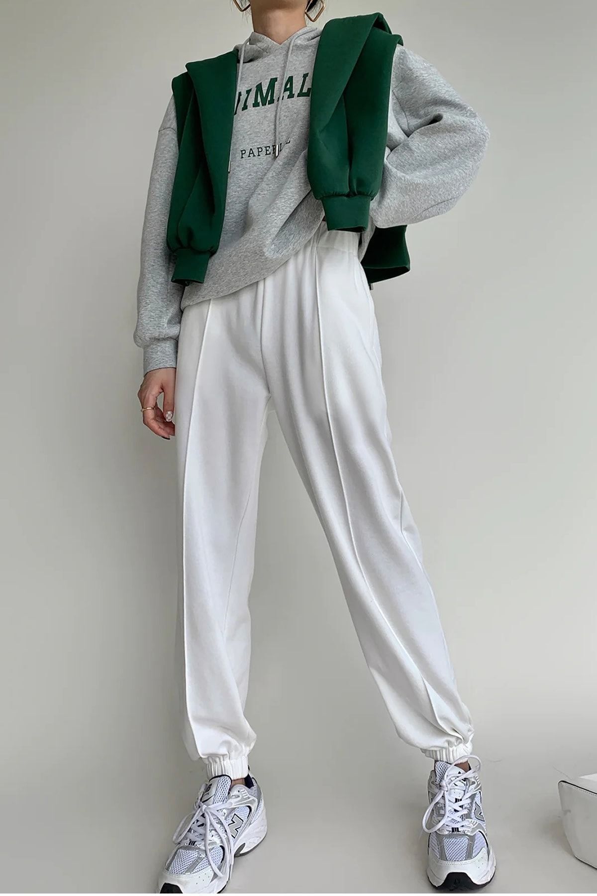 MODAGEN-Unisex-Sweatshirt mit Kapuze in Grau, minimalistisch, bedruckt, in Übergröße 3