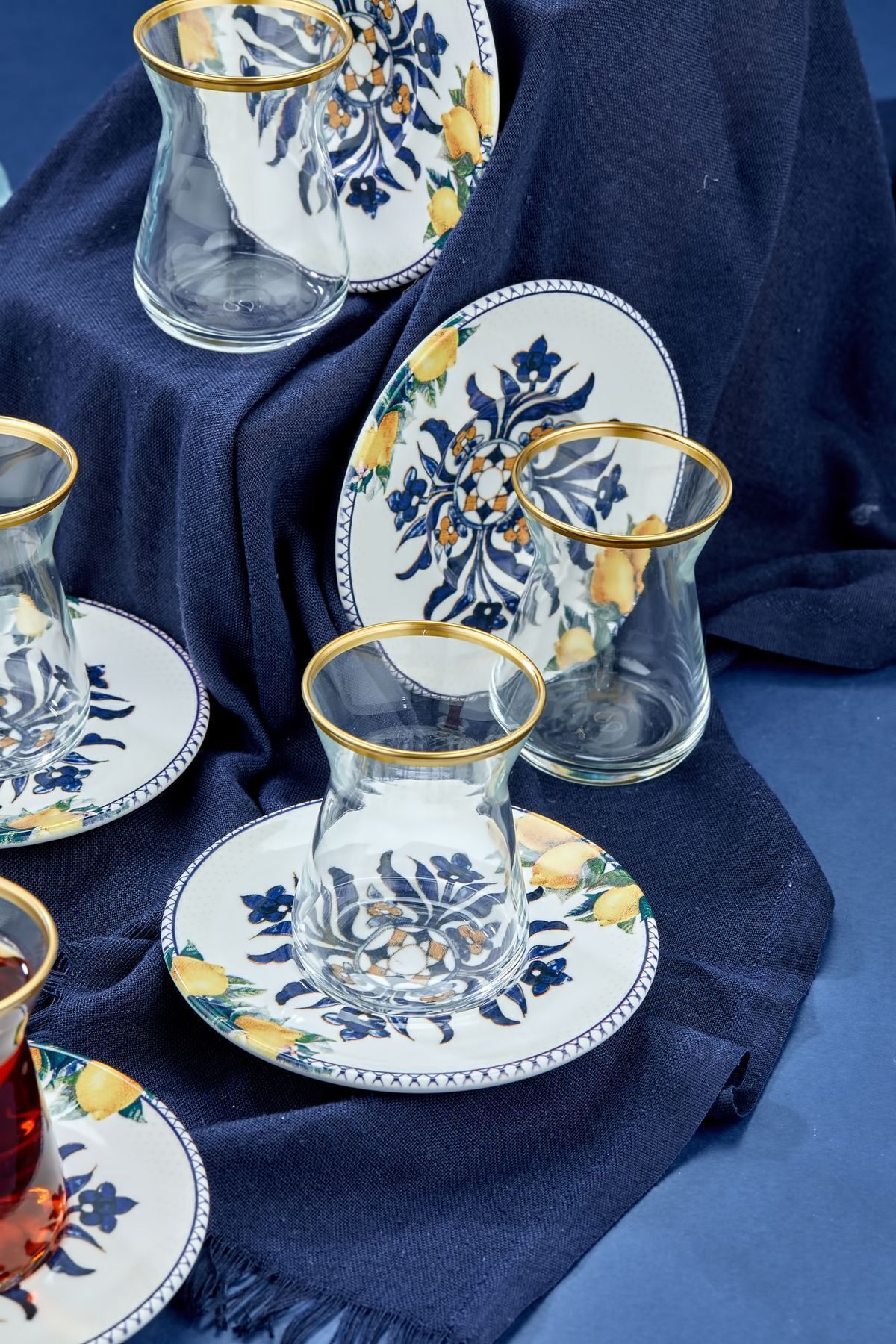 Babion-Authentic Design Lemon Patterned 12 Piece Gold Tea Cup Set, Set 9