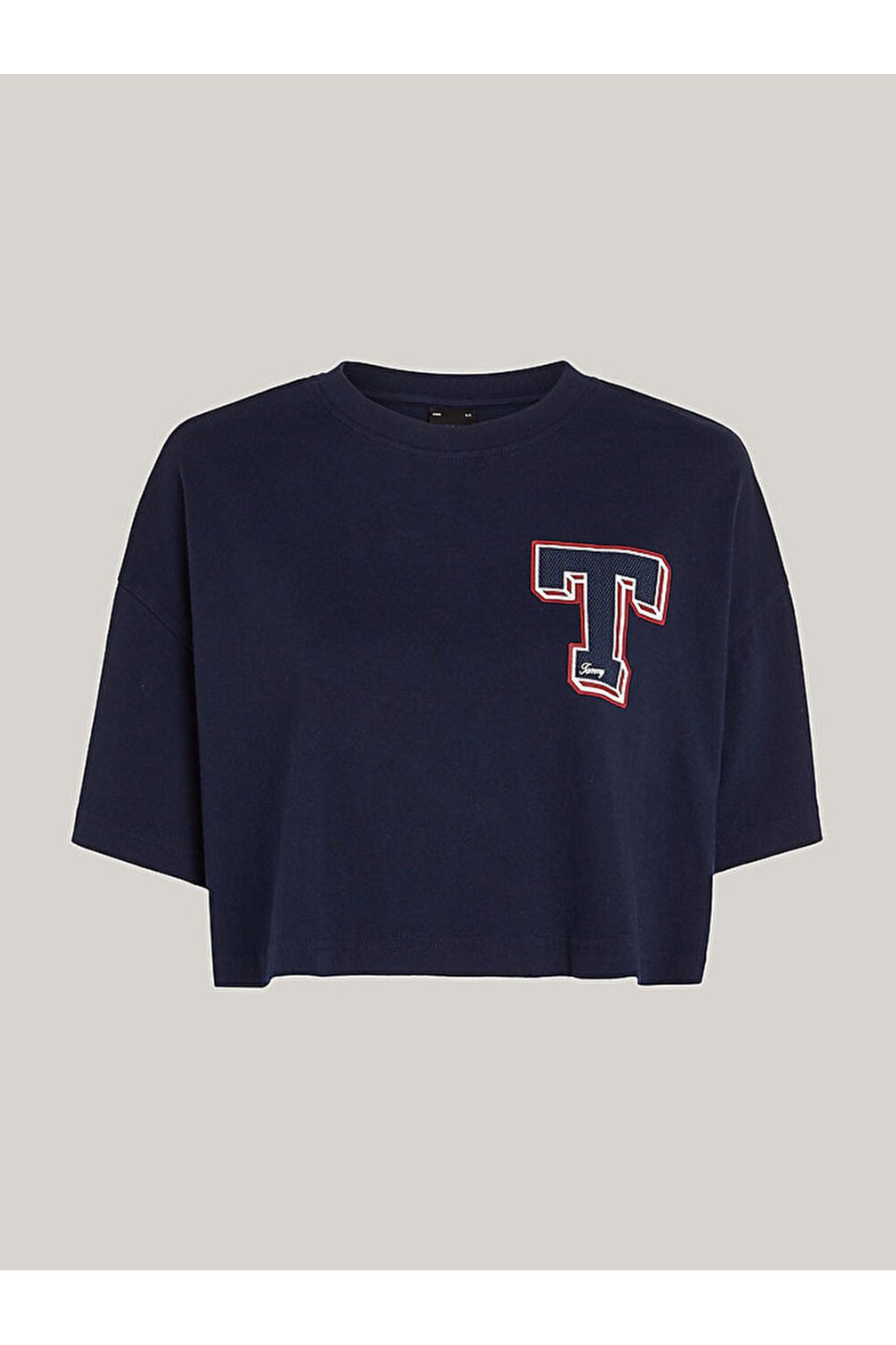 Cropped tommy hilfiger t shirt sales