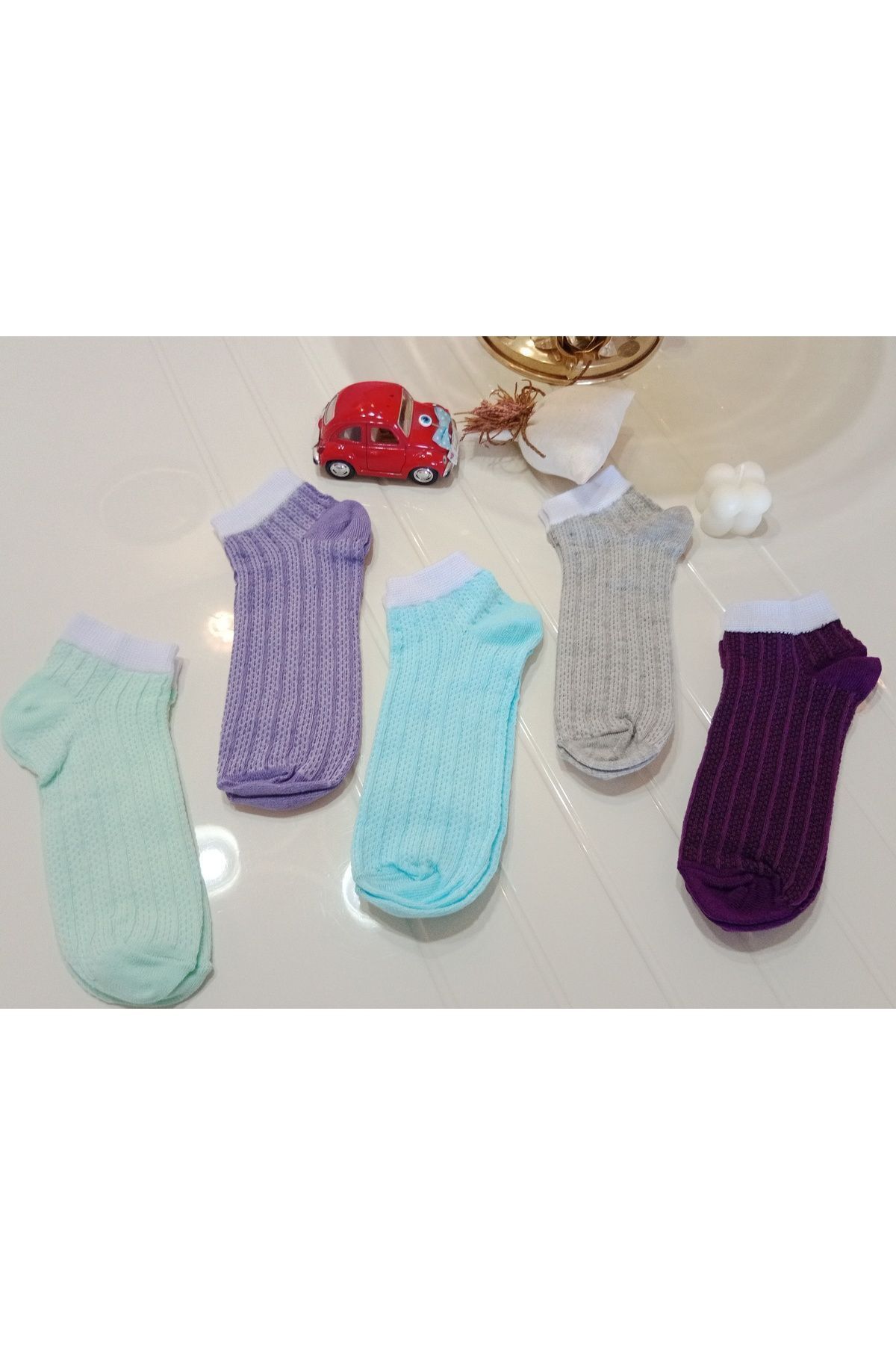 DERMİNA-Women's Booties Socks - 5 Pairs with Embossed Patterns 1