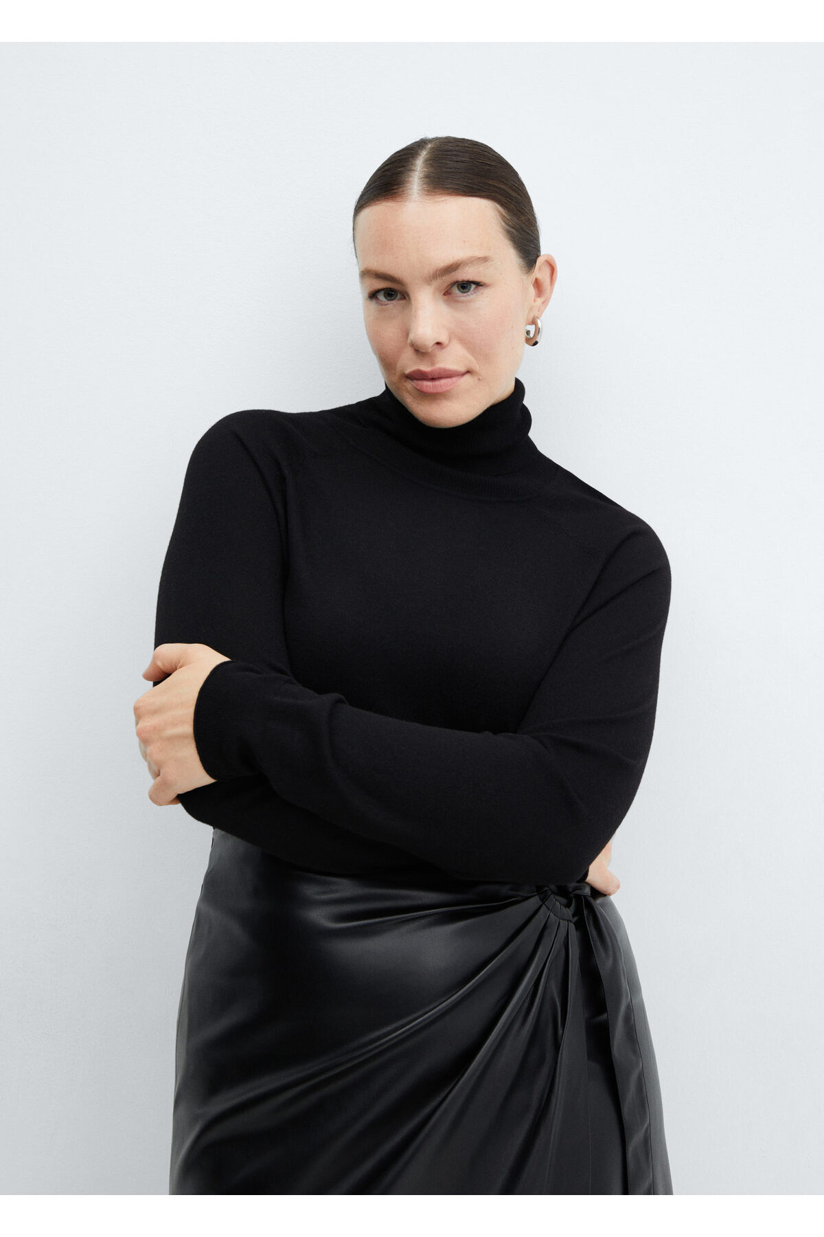 بافت و پلیور زنانه مشکی منگوMANGO | 67110462 اورجینال - تصویر 5