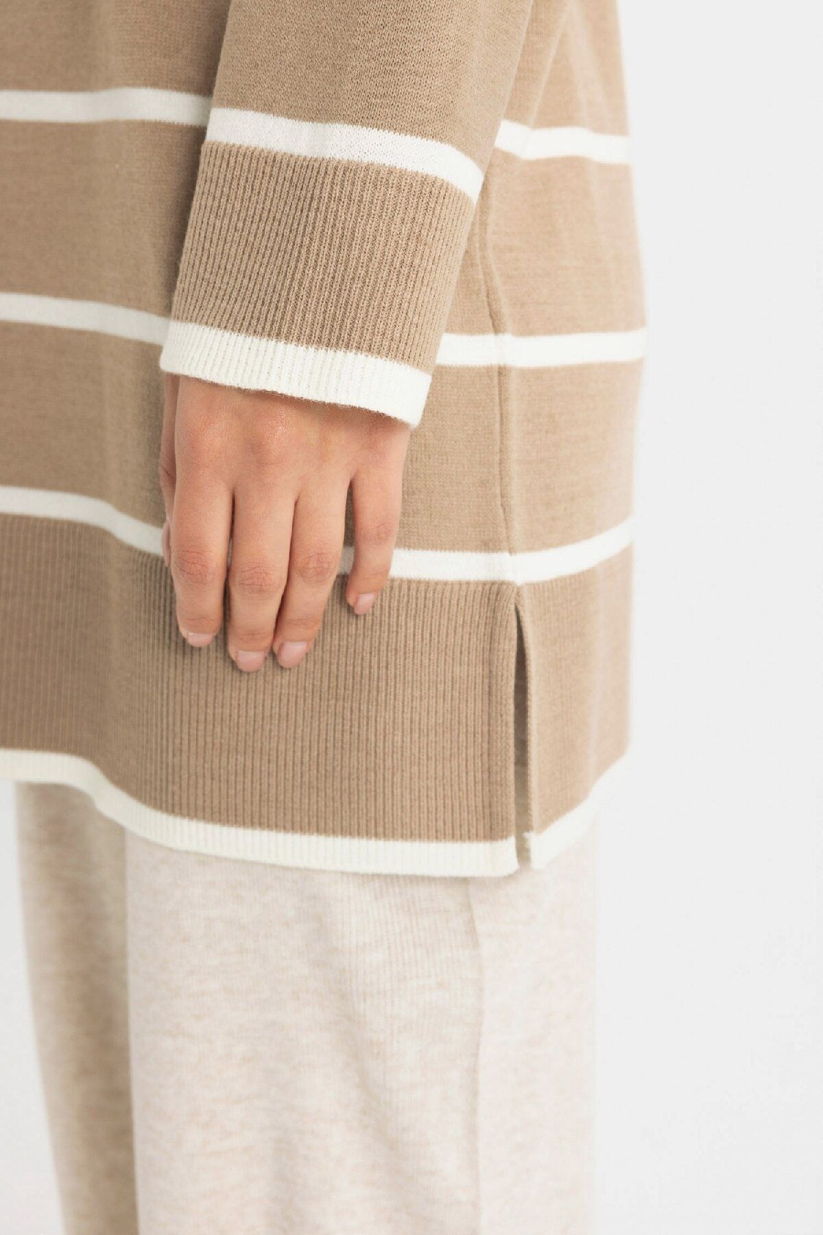 تونیک حجاب زنانه دفاکتو | C6029AX24AU Defacto - Image 5