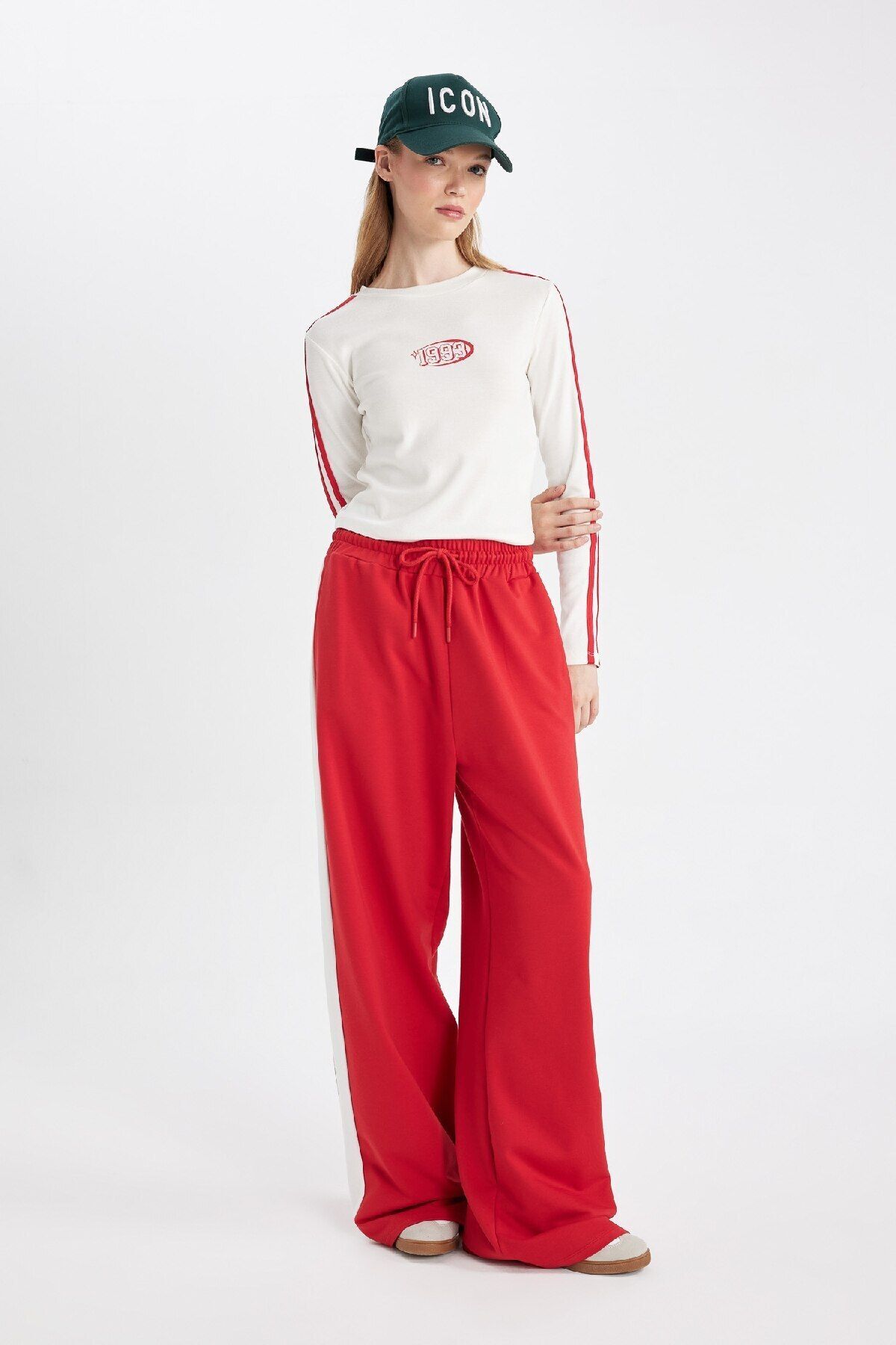 تی شرت زنانه دفاکتو | D4752AX24AU Defacto - Image 2