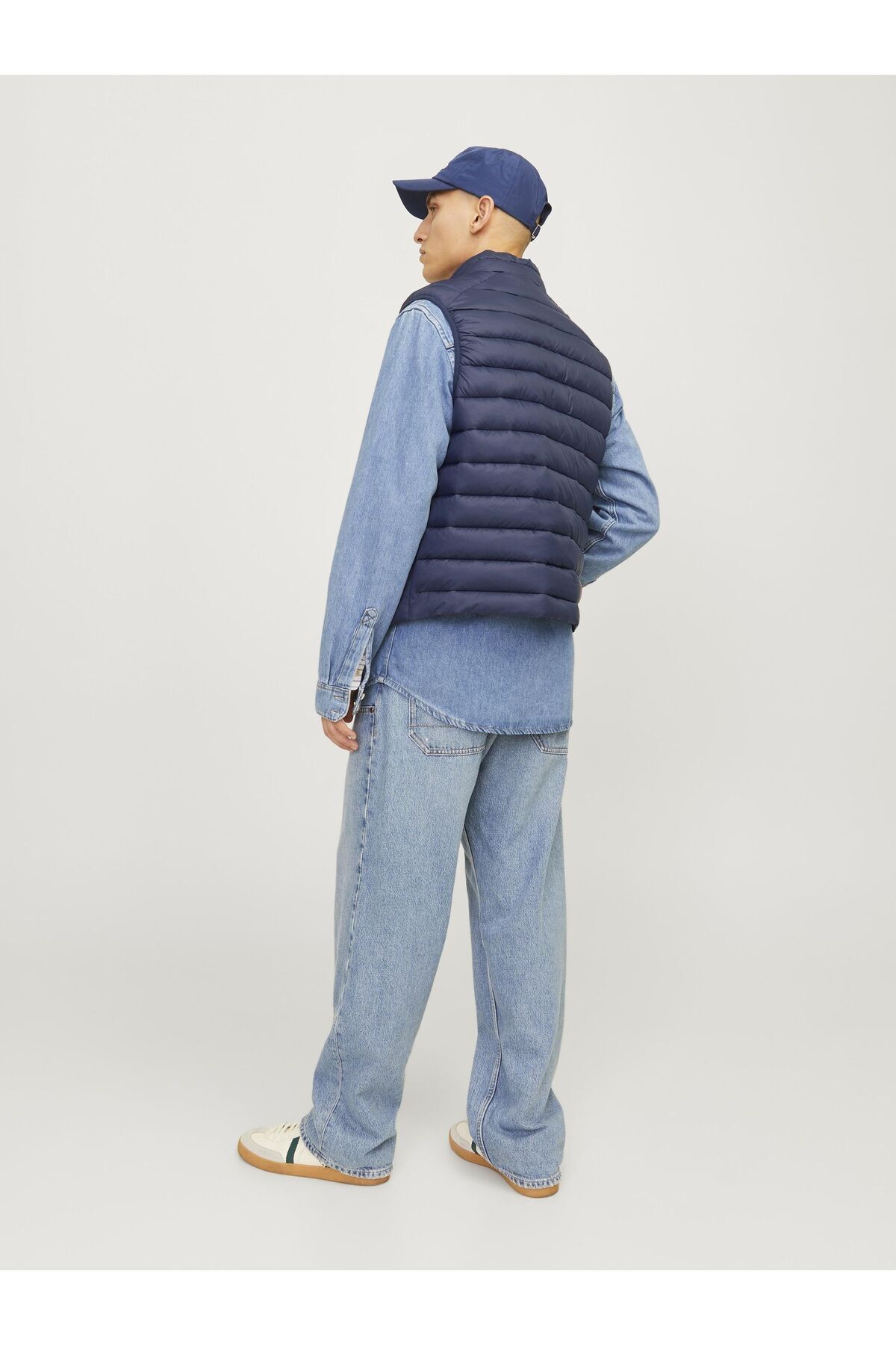 جلیقه مردانه راسته Kalın Askılı | جک اند جونز Jack & Jones TYCD4B01BCB54F1000 - تصویر 3