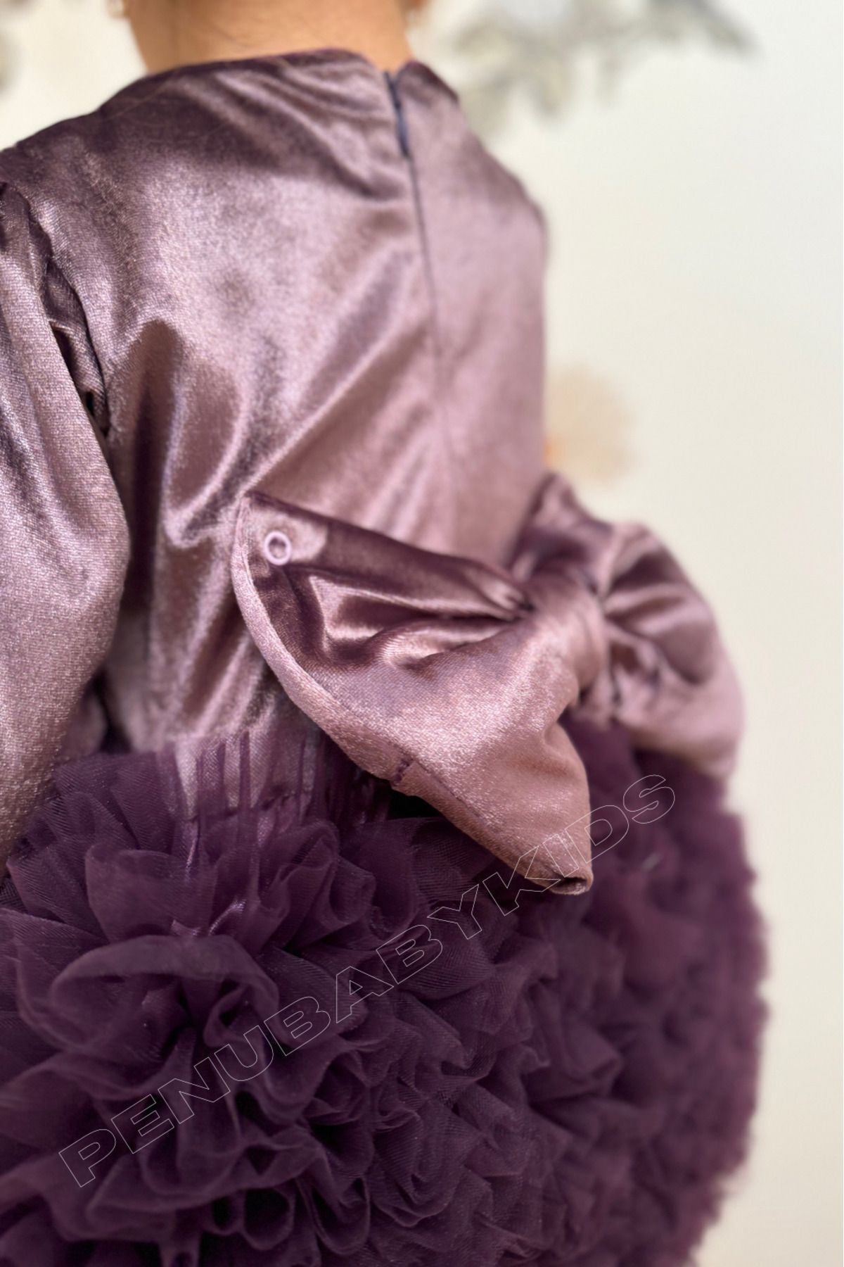 penu baby kids Mürdüm Kadife Kumaş Uzun Kollu Tütülü Kız Bebek Elbise - Velvet fotoğrafı 4 (önizleme)