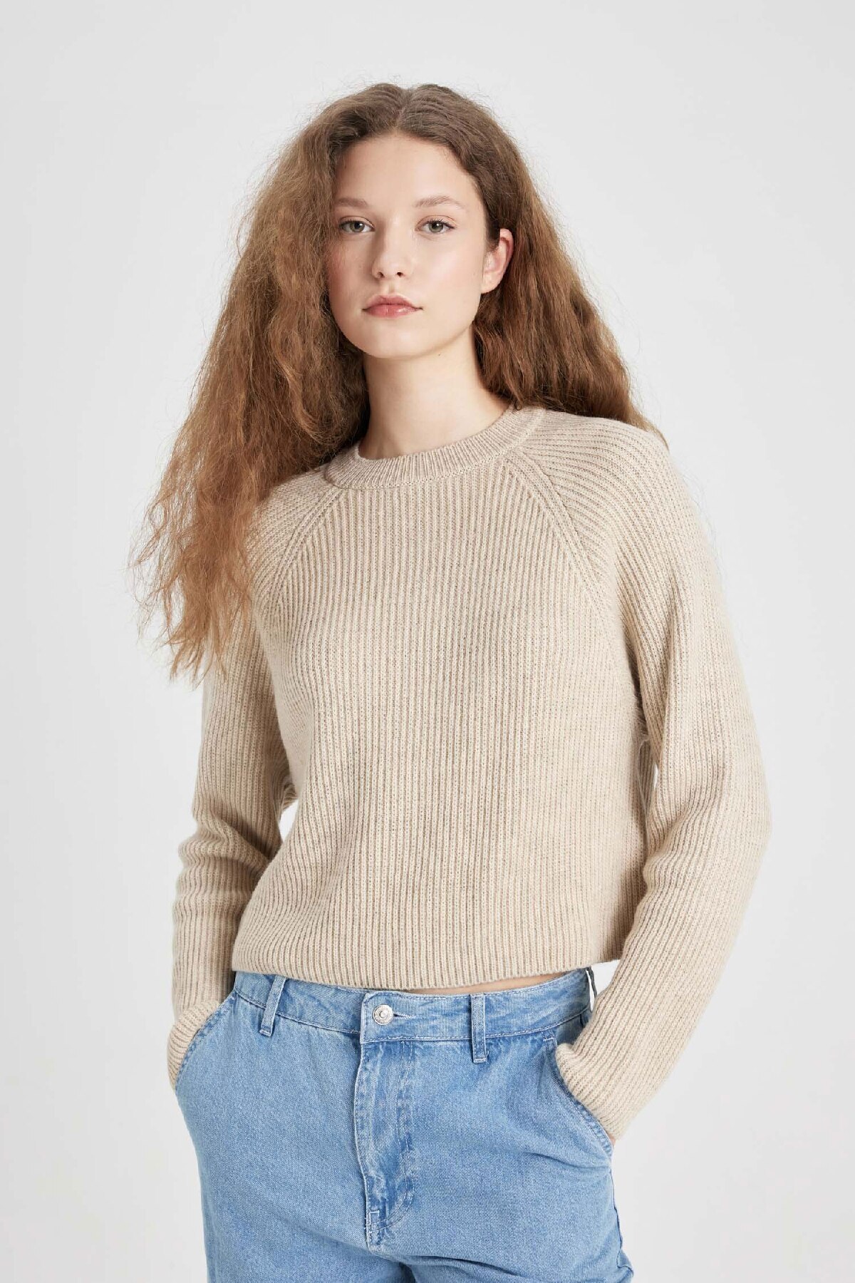 ژاکت بافتنی با یقه معمولی مناسب