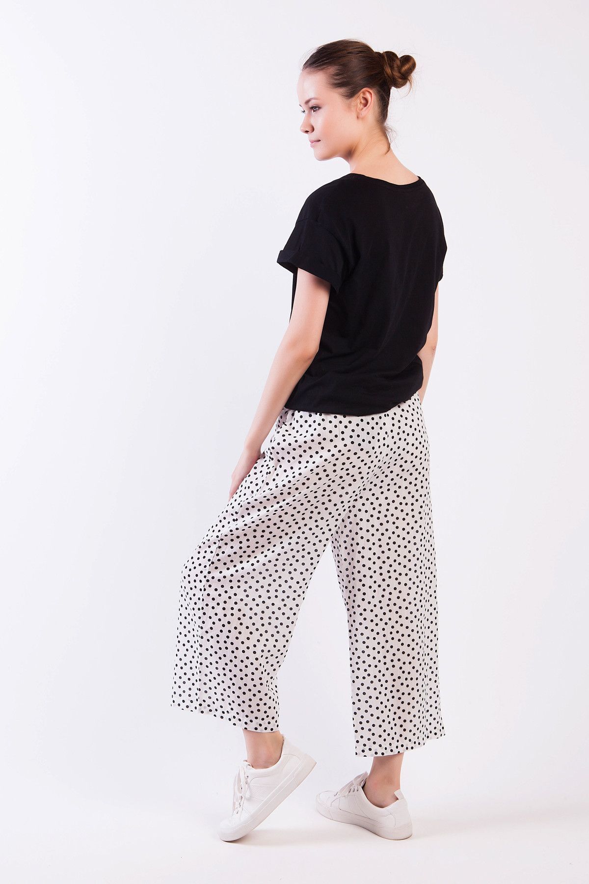 Akel-Women's White-Black Large Black Polka Dot Trousers500116A 3