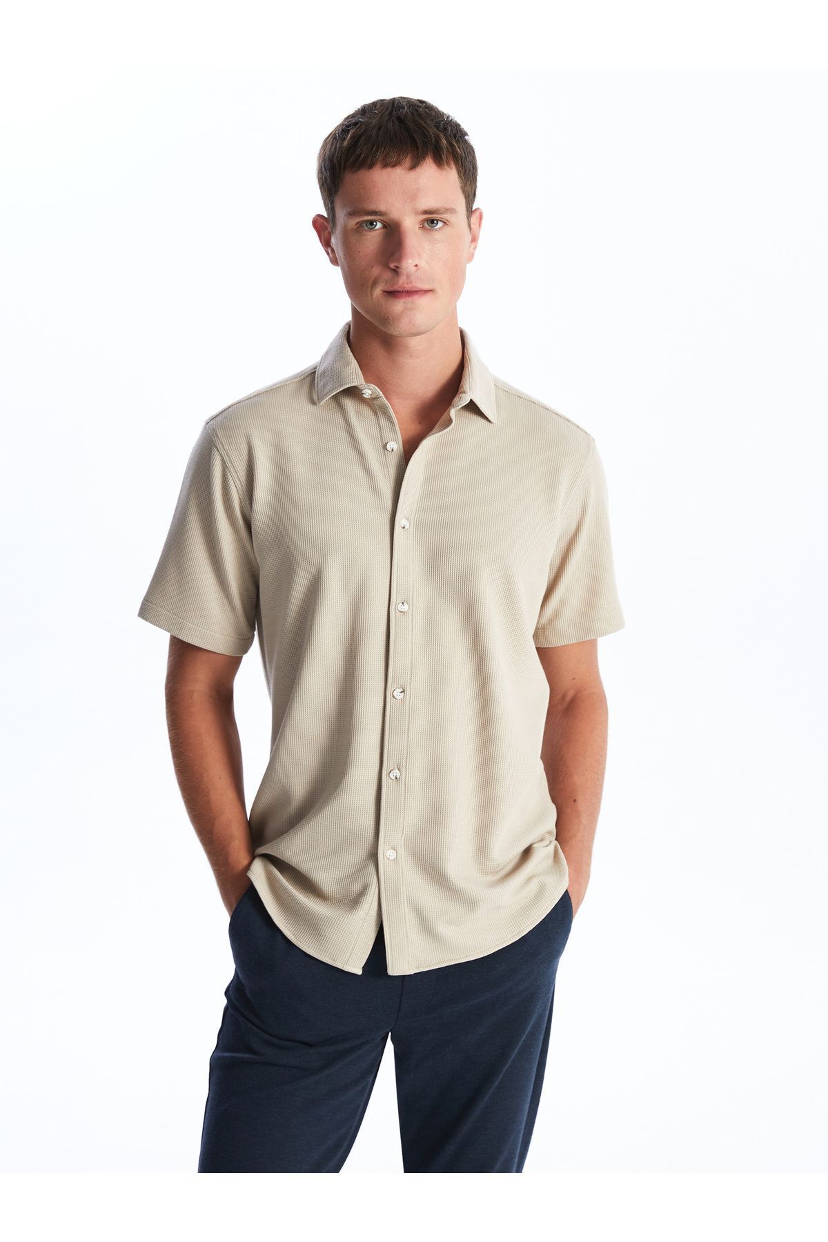 LC Waikiki-Чоловічий гольф Gomlek Regular Fit з коротким рукавом 2