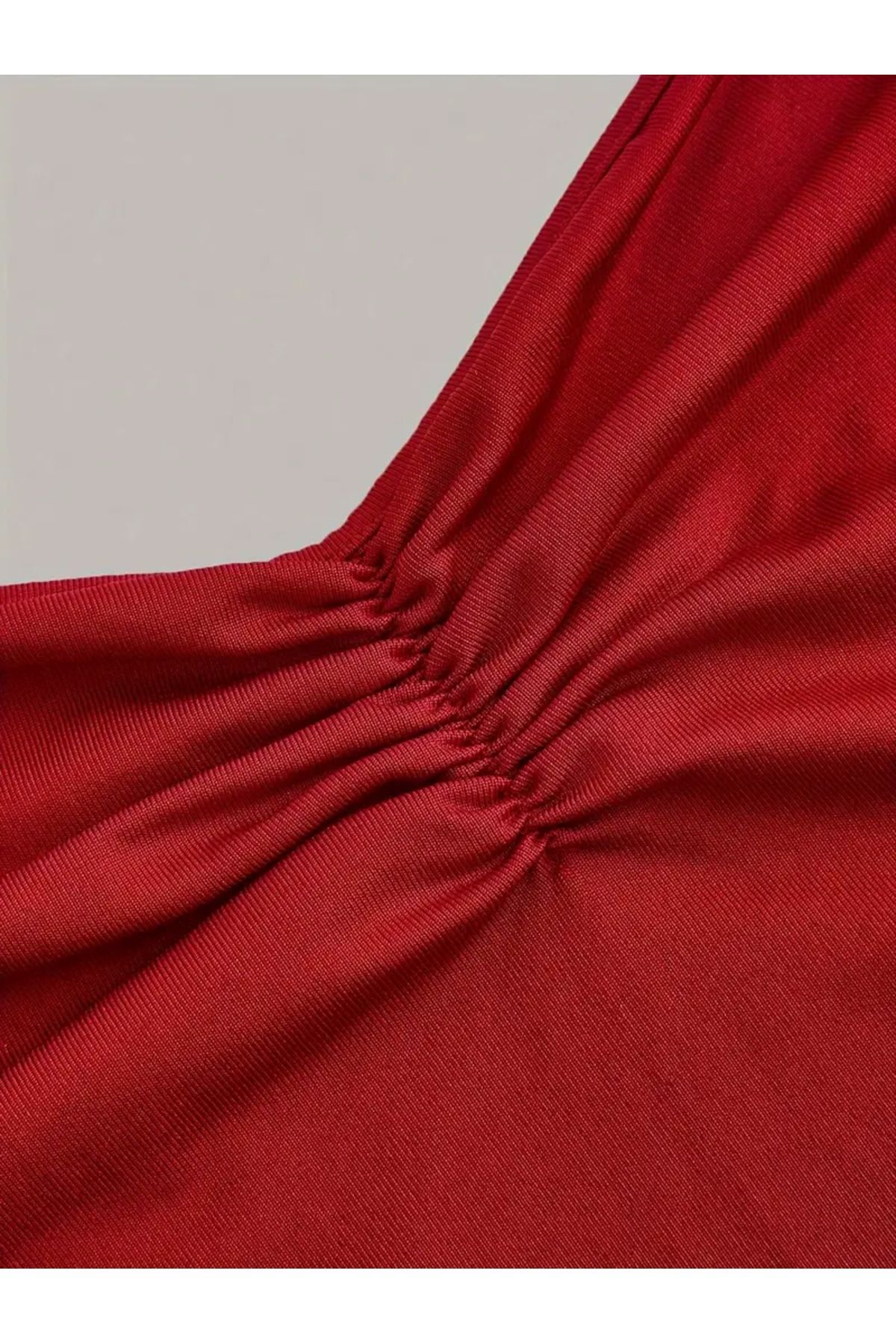 Wild Flower-Red Open Back Front Drawstring Crop Top for Spring and Summer 3