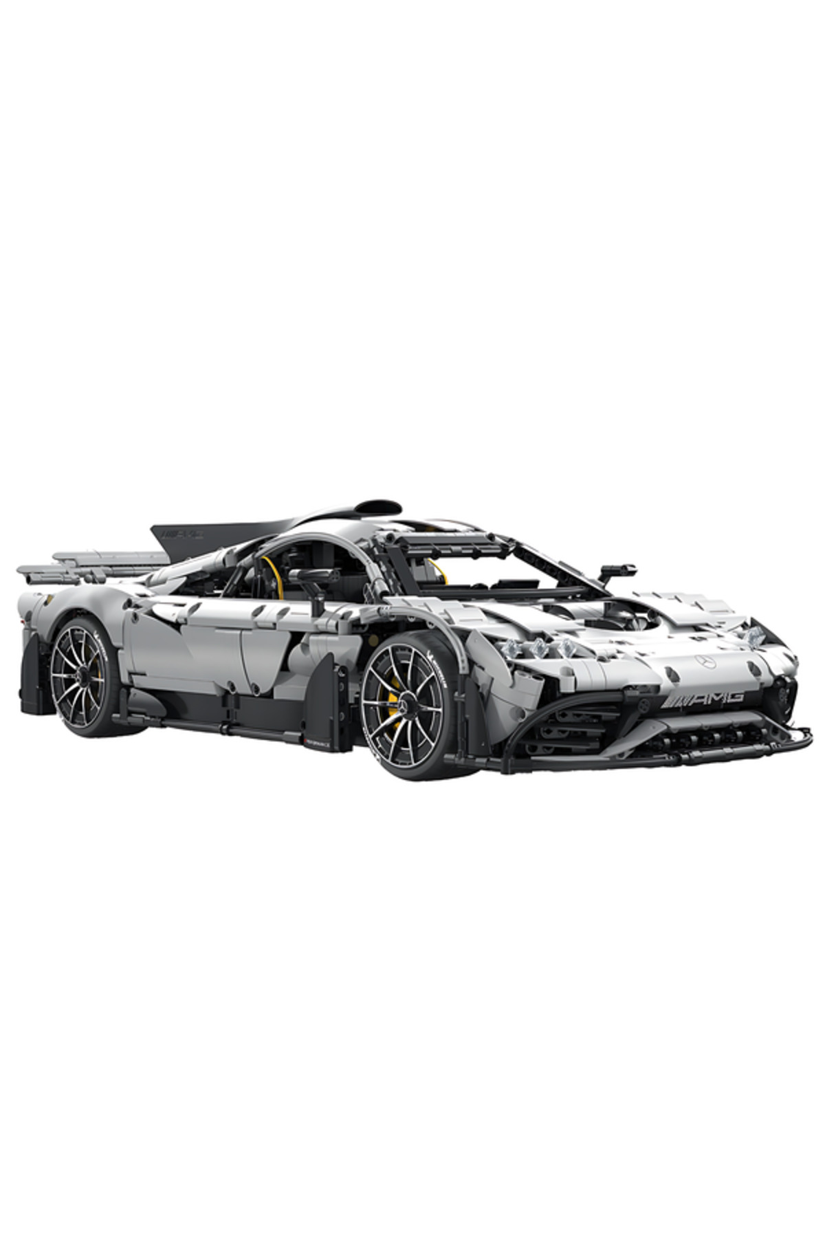 مرسدس-آمگ وان C61503W – مسیر کوتاه و روشن