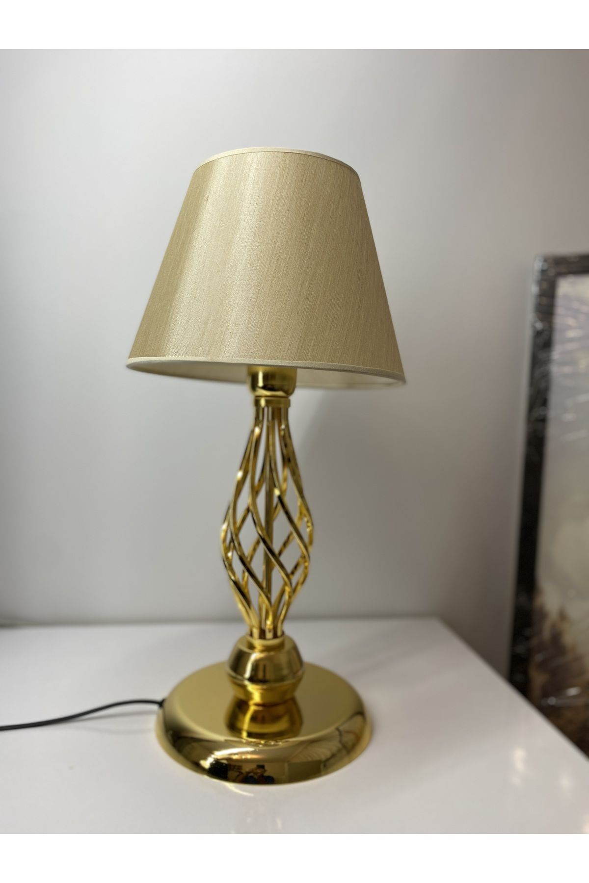 asellus Luxury Exclusie Gold Twirl Lampshade, Table Lamp, Stylish