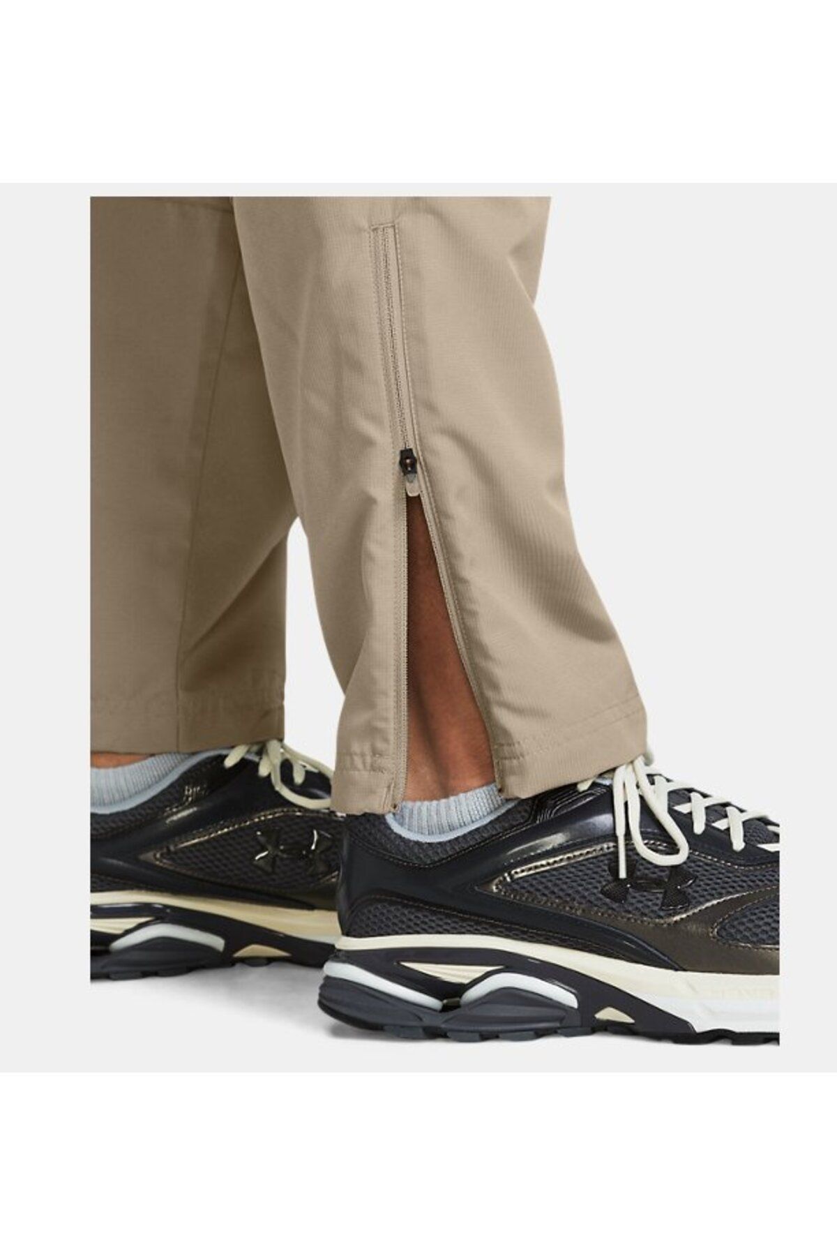 شلوار گرمکن ورزشی نود مردانه بادهای میراث آیکون UA 1382876 203 Under Armour