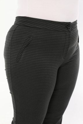 Kadın Siyah Desenli Büyük Beden Klasik Düz Paça Pantolon 9400