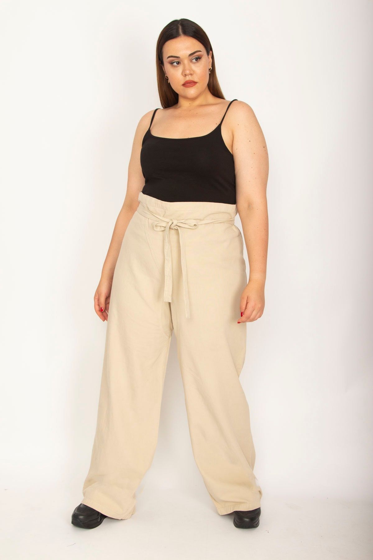 Şans Women's Large Size Stone Wide Waist Belt Tied Loose Gabardine Trousers  65n27012 - Trendyol