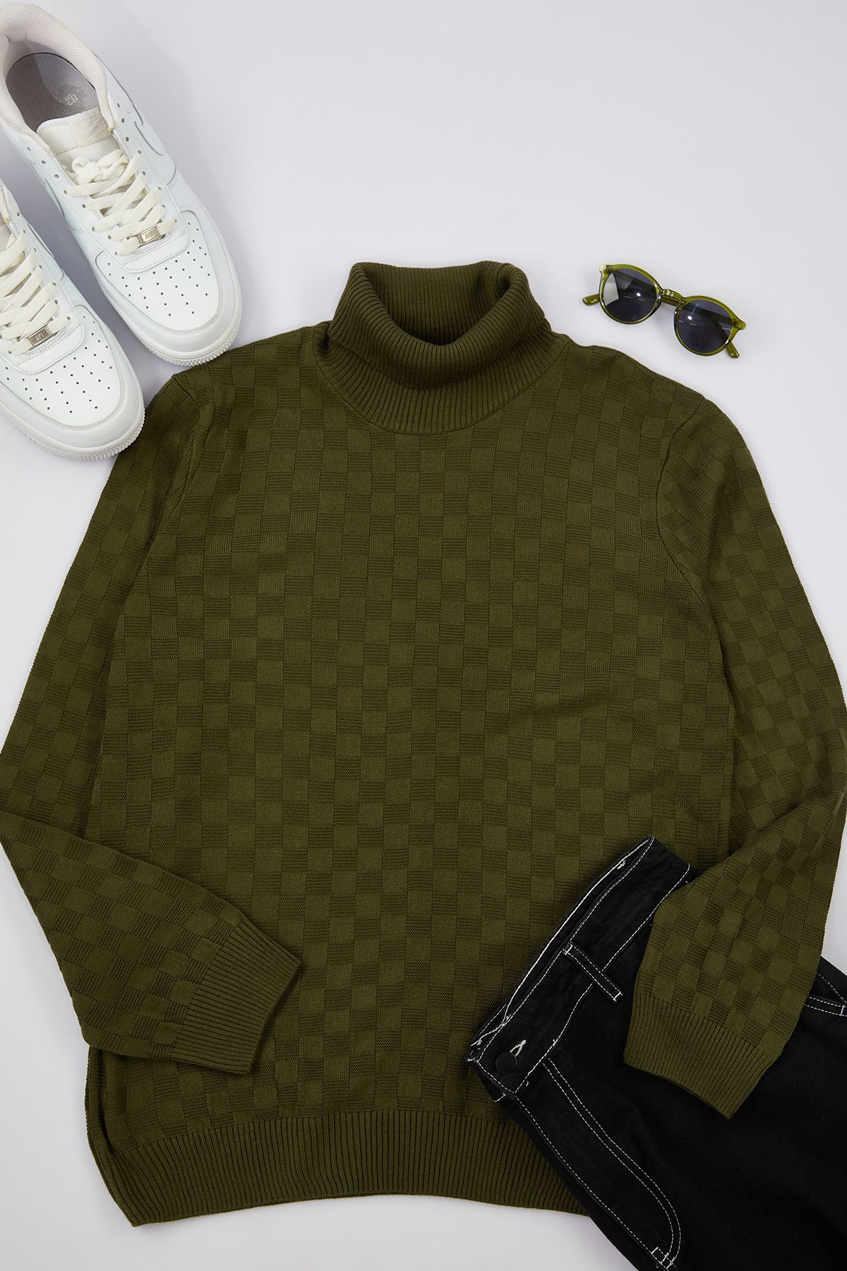 Trendyol Collection-Khakifarbener Slim-Rollkragenpullover – kariert/kariert TMNAW20VK0004 6