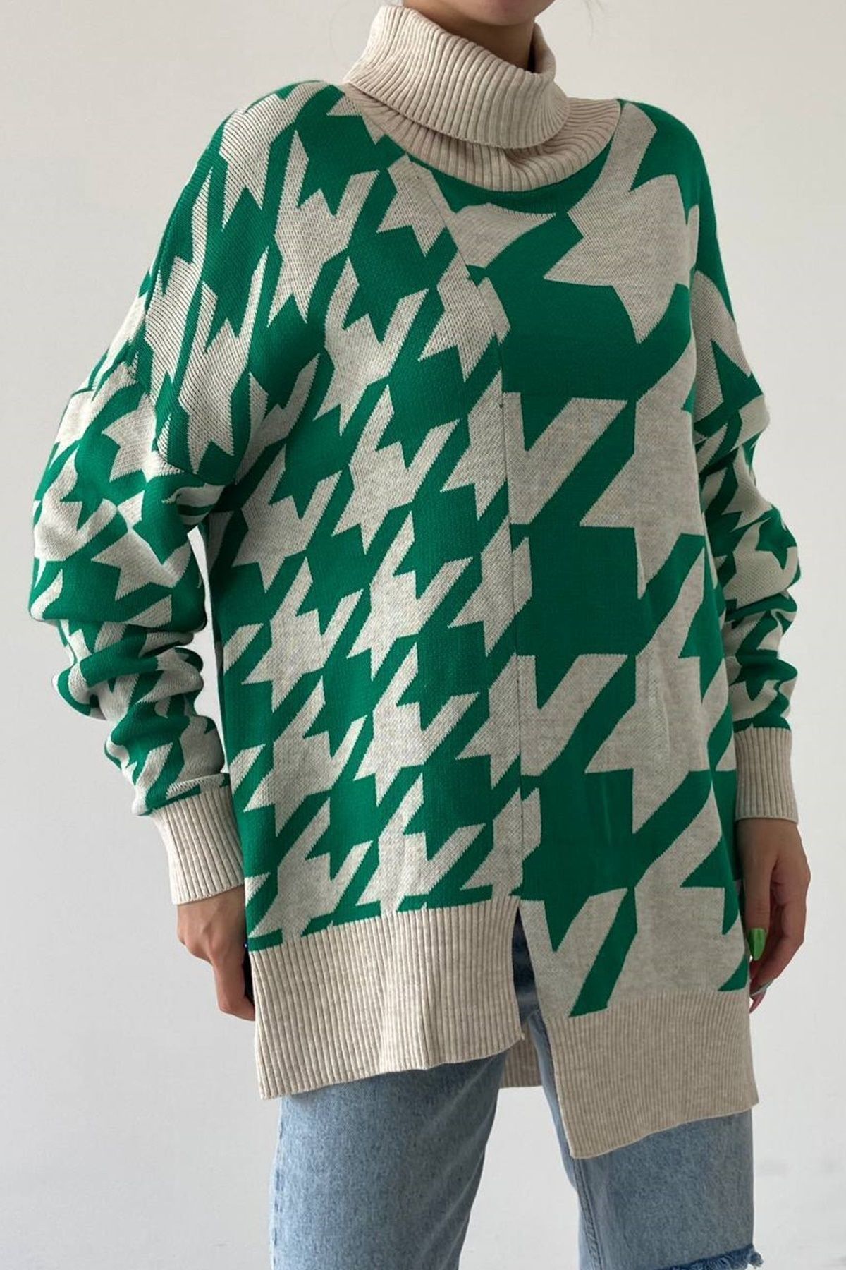 vuvutasarım-Asymmetrisch gemusterter Strickstoff Rollkragendesign Oversize-Pullover 193 4