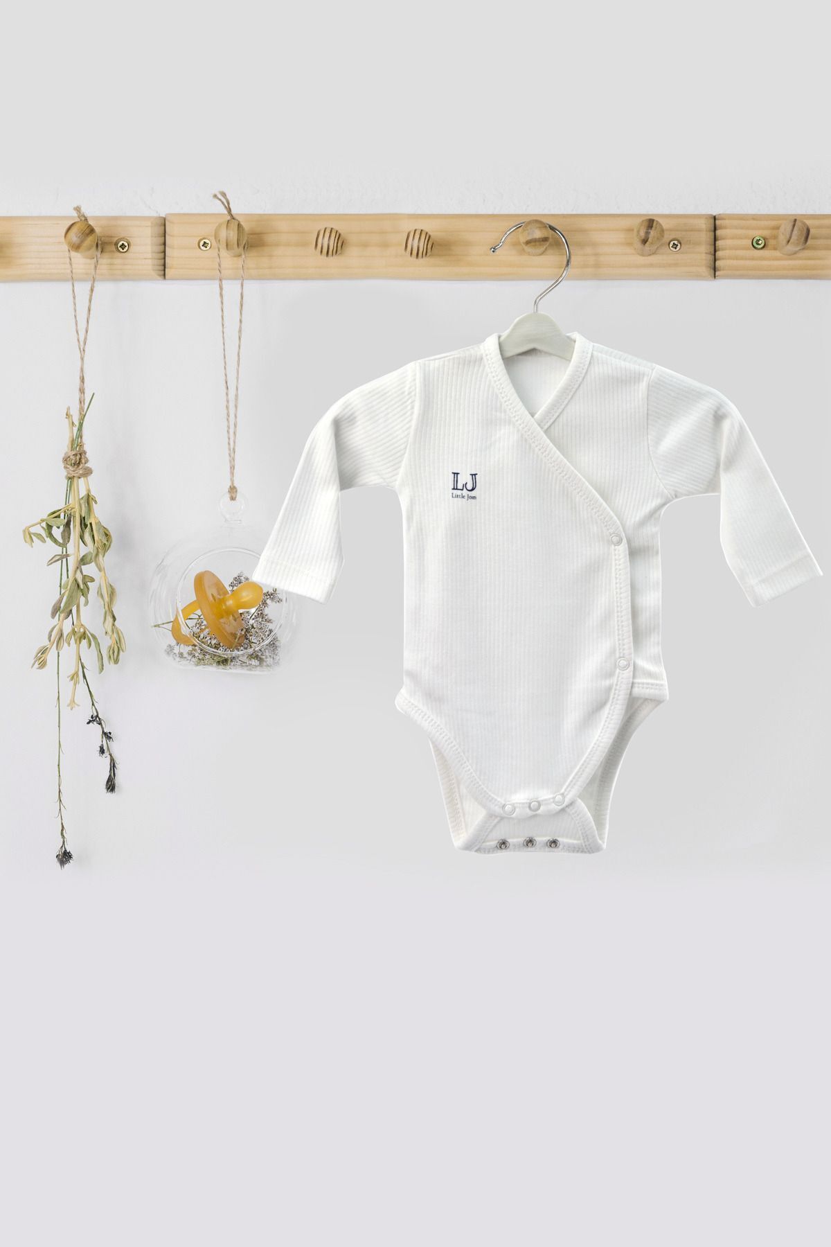 Little Jom 4'lü Bebek Body Set,Tulum+Zıbın+Şapka+Mama Önlüğü,%100 Organik Pamuk Bebek Hediye Set,Yenidoğan Set fotoğrafı 5 (önizleme)