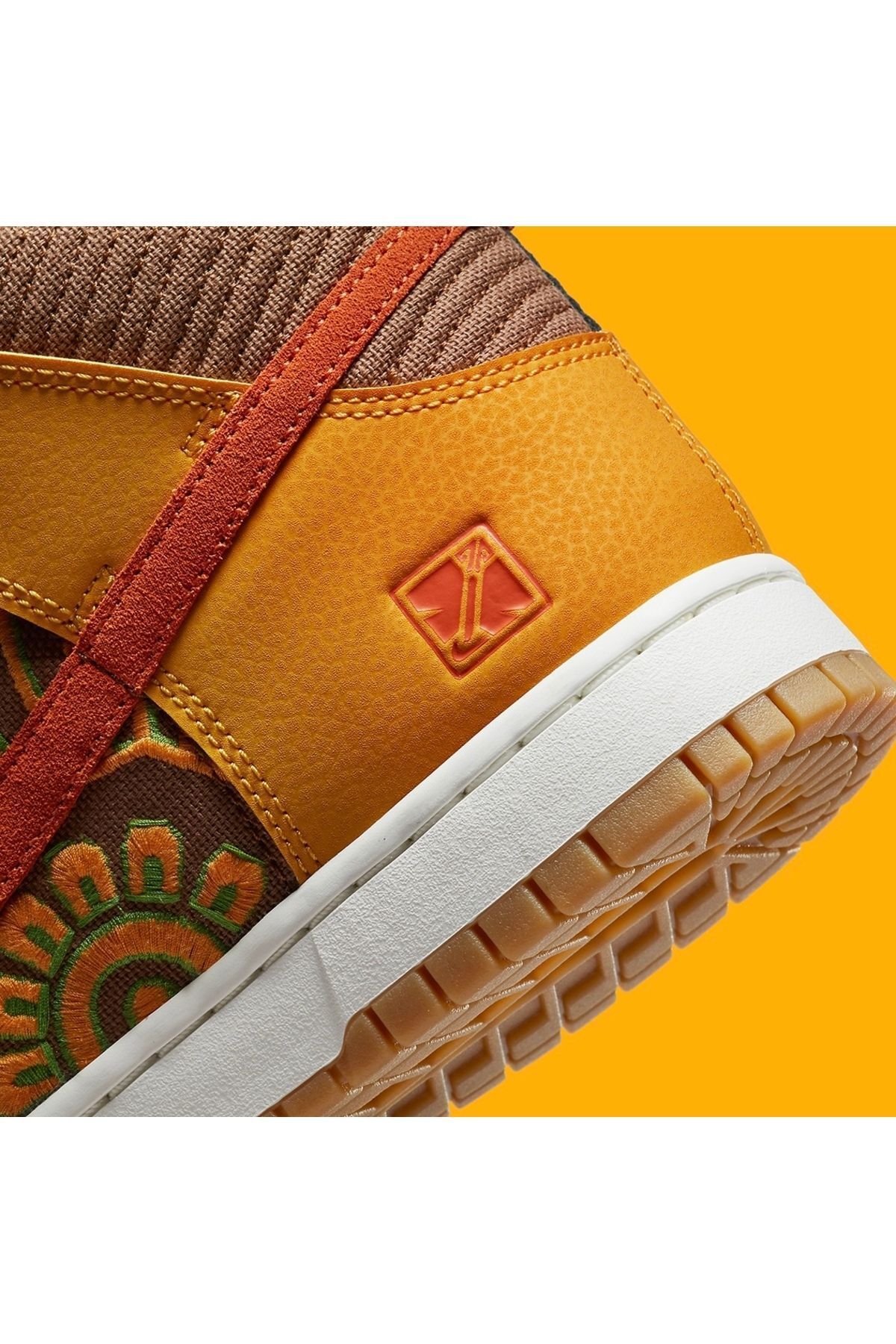 Nike-Dunk High “Somos Familia” Sports Shoes Sneaker DZ5354-045 5