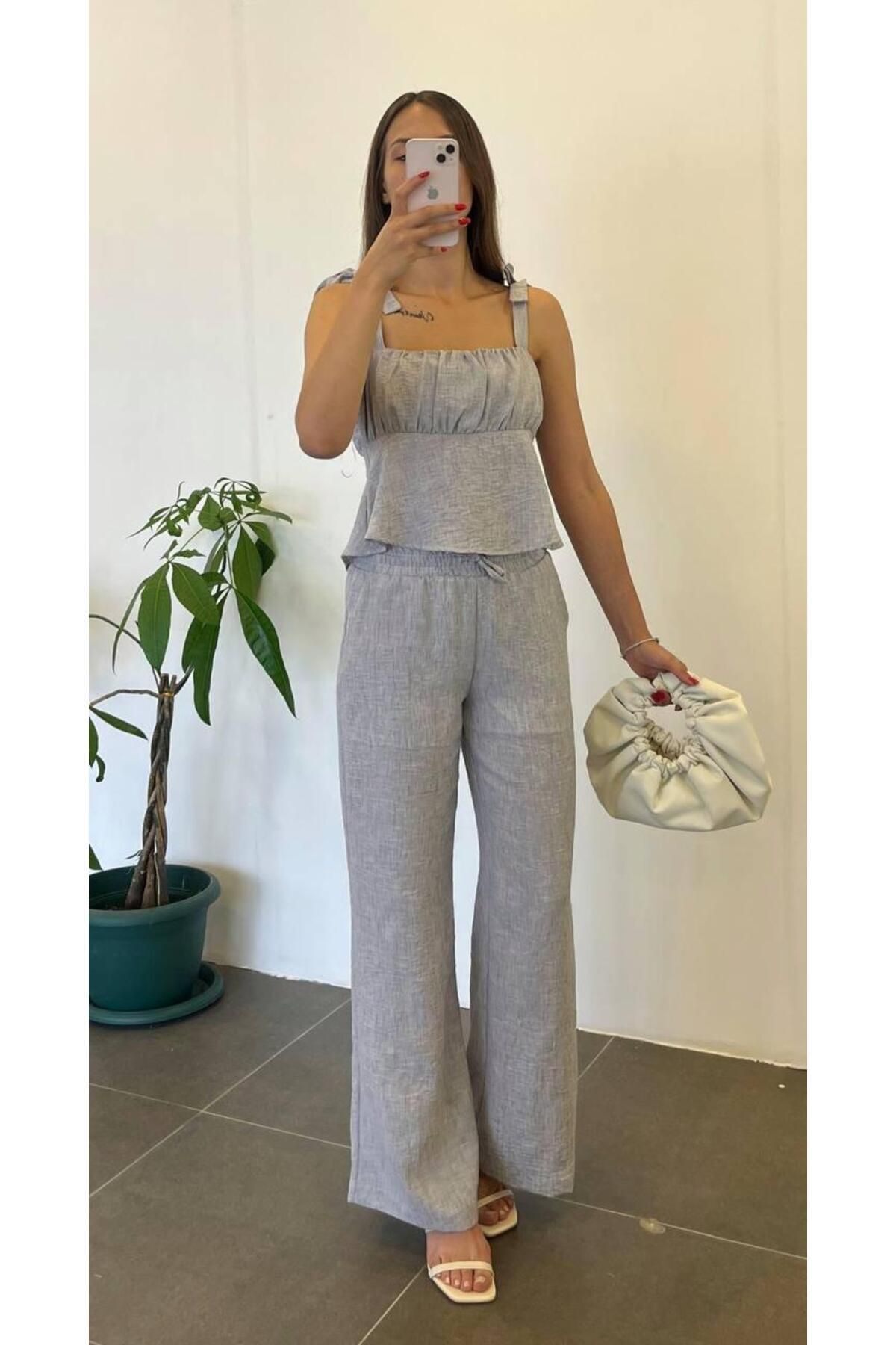My Blog-Graues Set mit Trägerbluse und Hose 2