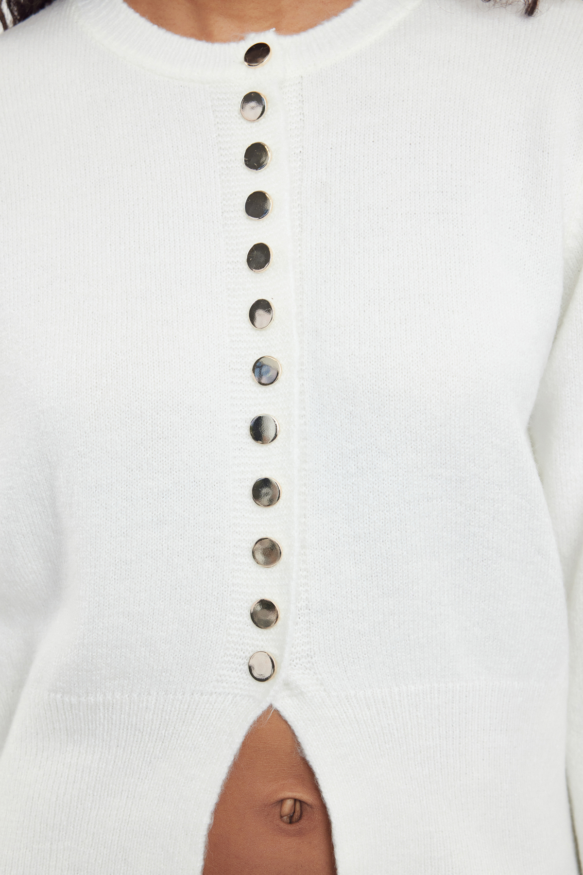 Trendyolmilla  Ekru Basic Düğmeli Ceket Görünümlü Yumuşak Dokulu Triko Hırka TWOAW25HI00164 - Görsel 4