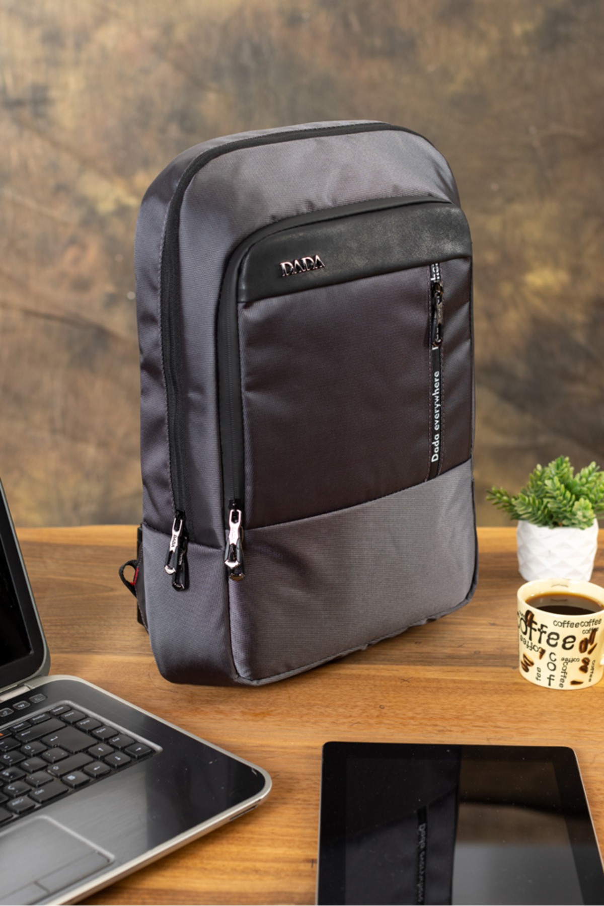  کوله پشتی لپ تاپ -08 با USB، مناسب برای سفرهای روزانه، تعطیلات، ورزش، پیاده روی، سفر، کمپینگ، خاکستری