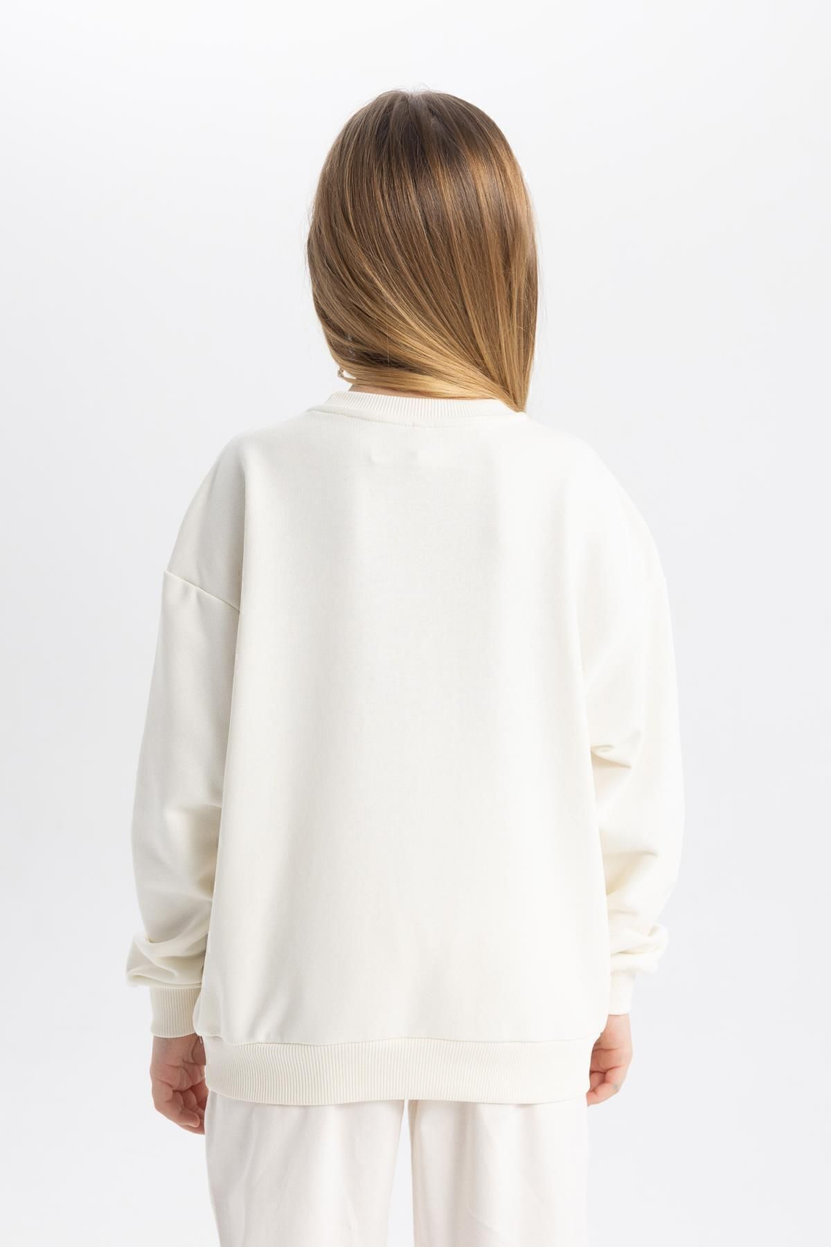 Kız Çocuk Oversize Fit Bisiklet Yaka Baskılı Sweatshirt Tycotlqqan170529861944886