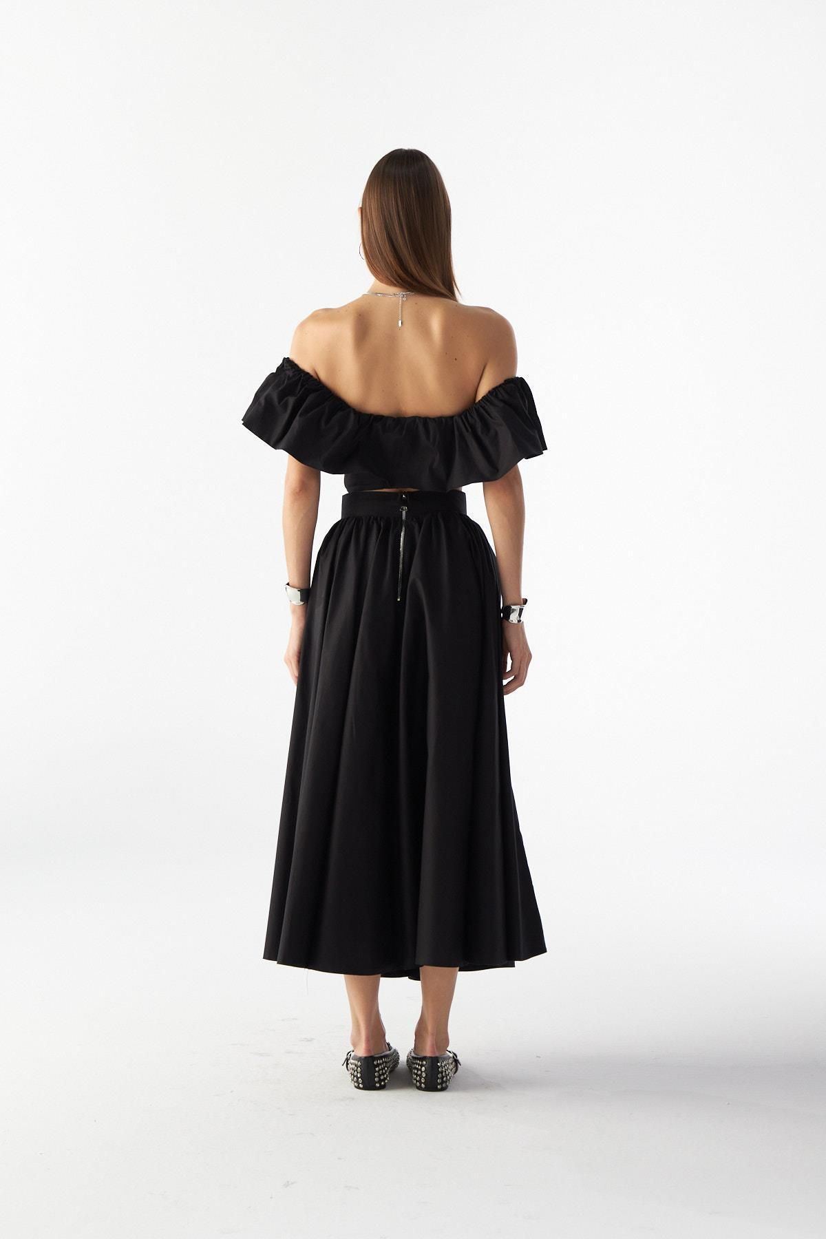 NOK İSTANBUL-Jolie Nokistanbul - Black Ruffle Crop Blouse 7